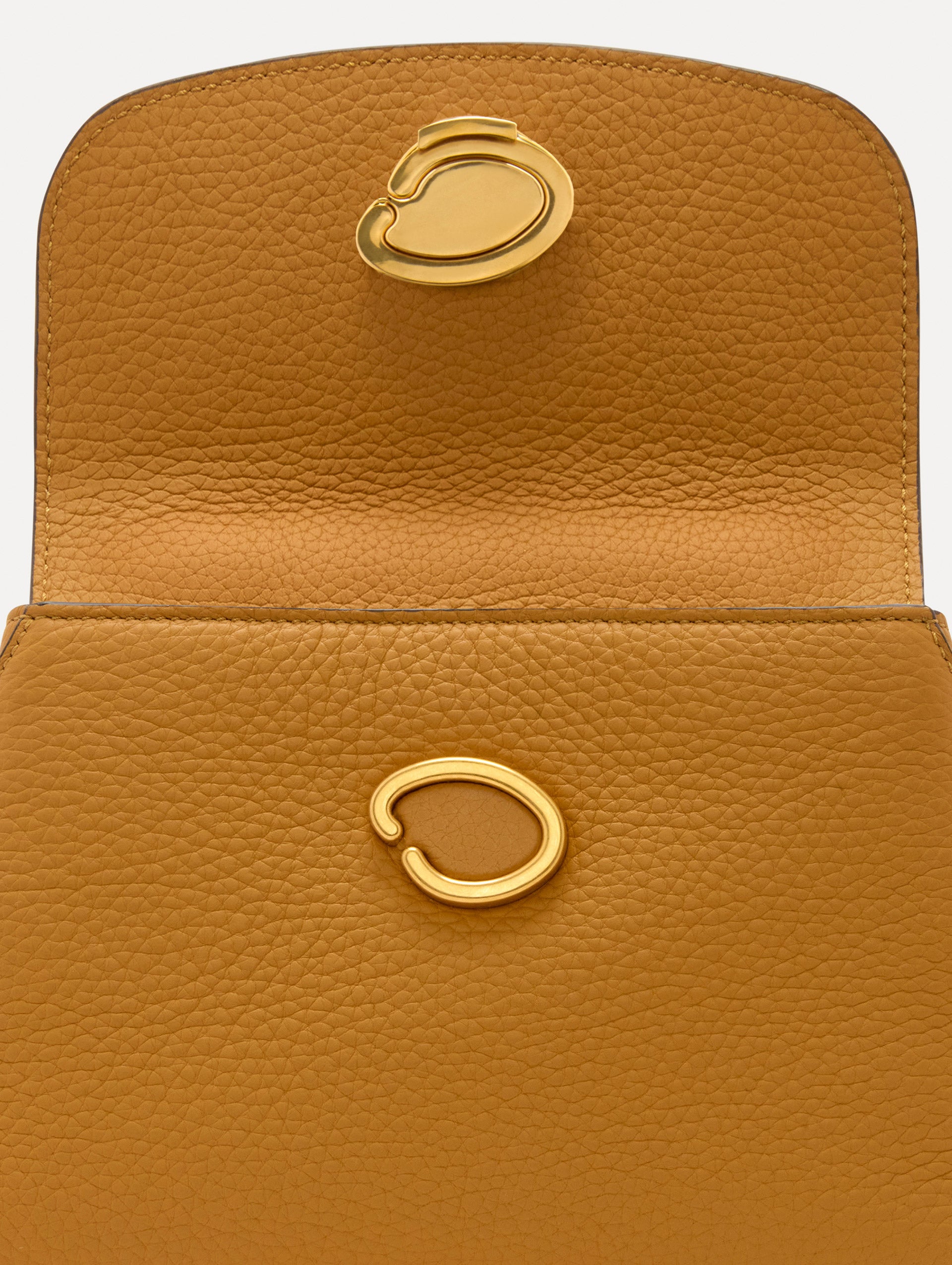 Mini Poppy Handbag - Stylish & Compact Crossbody Bag for Women | Perfect for Everyday Use, Travel & Date Nights