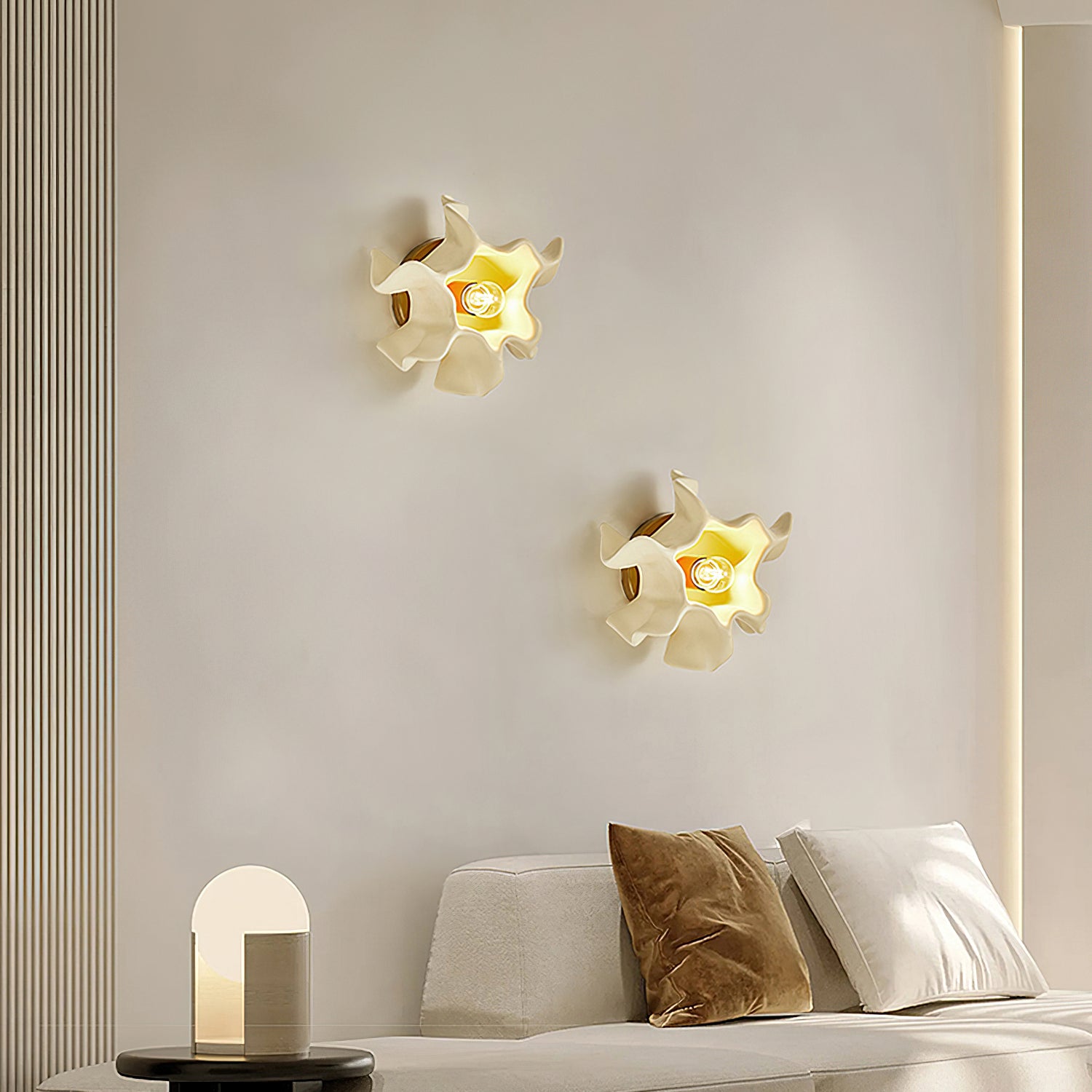 Fleur Eclat Wall Light - Modern Crystal Sconce Lighting for Bedroom, Living Room & Hallway - Elegant Home Decor & Ambient Lighting Solution