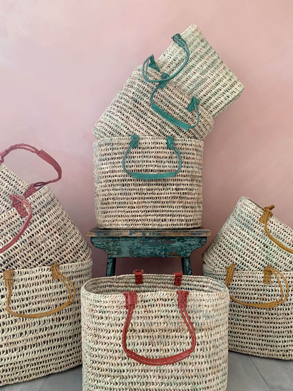 Stylish Pleated Leather Handle Basket in Terracotta - Perfect for Home Decor, Storage & Picnic Accessories