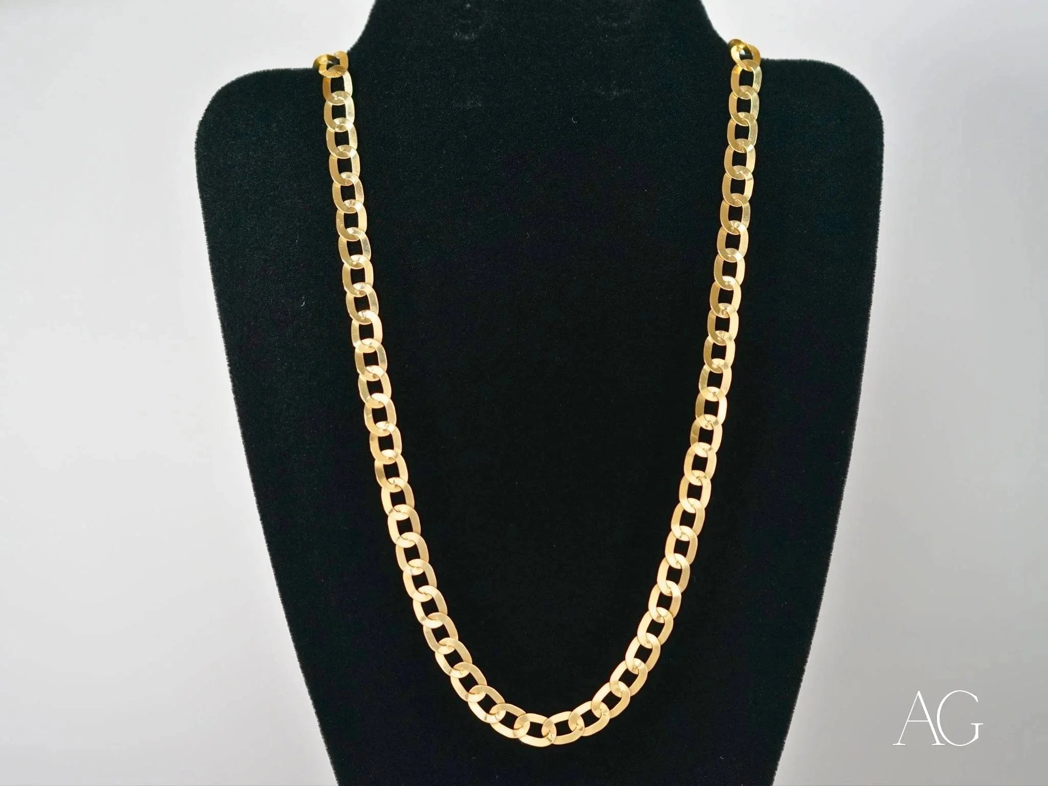18K Gold Flat Oval Link Necklace for Women - Timeless Love Jewelry Gift for Anniversary, Valentine's Day & Special Occasions
