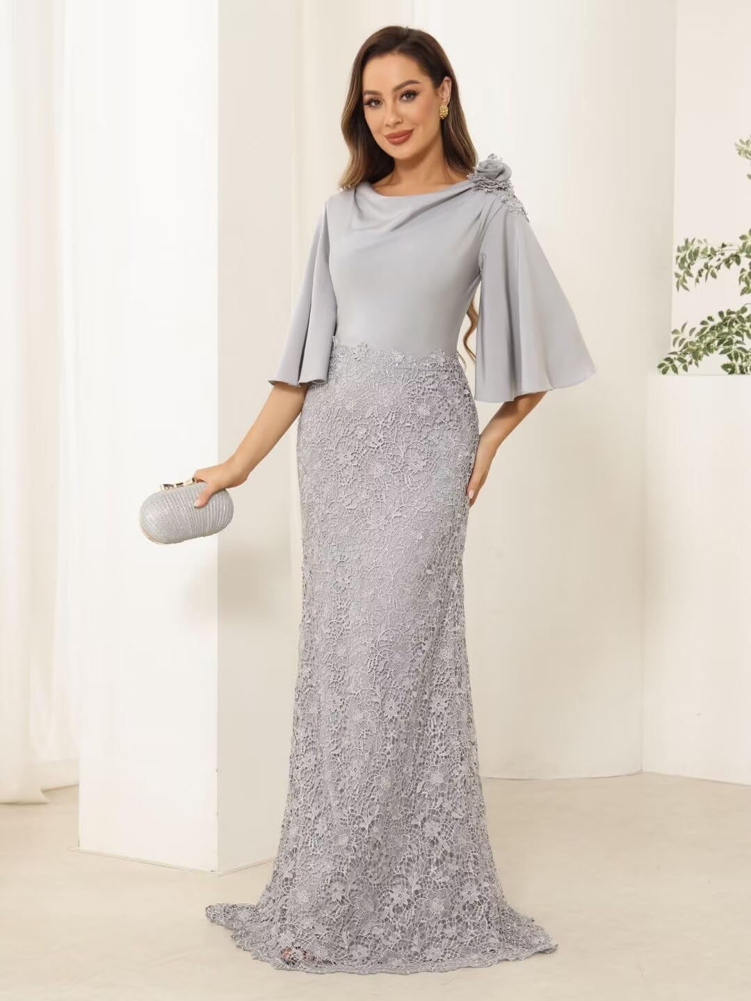 Elegant Mermaid Lace Mother of the Bride Dress - Long Sleeve Bodycon Formal Evening Gown for Weddings, Parties & Special Occasions | XOD0323