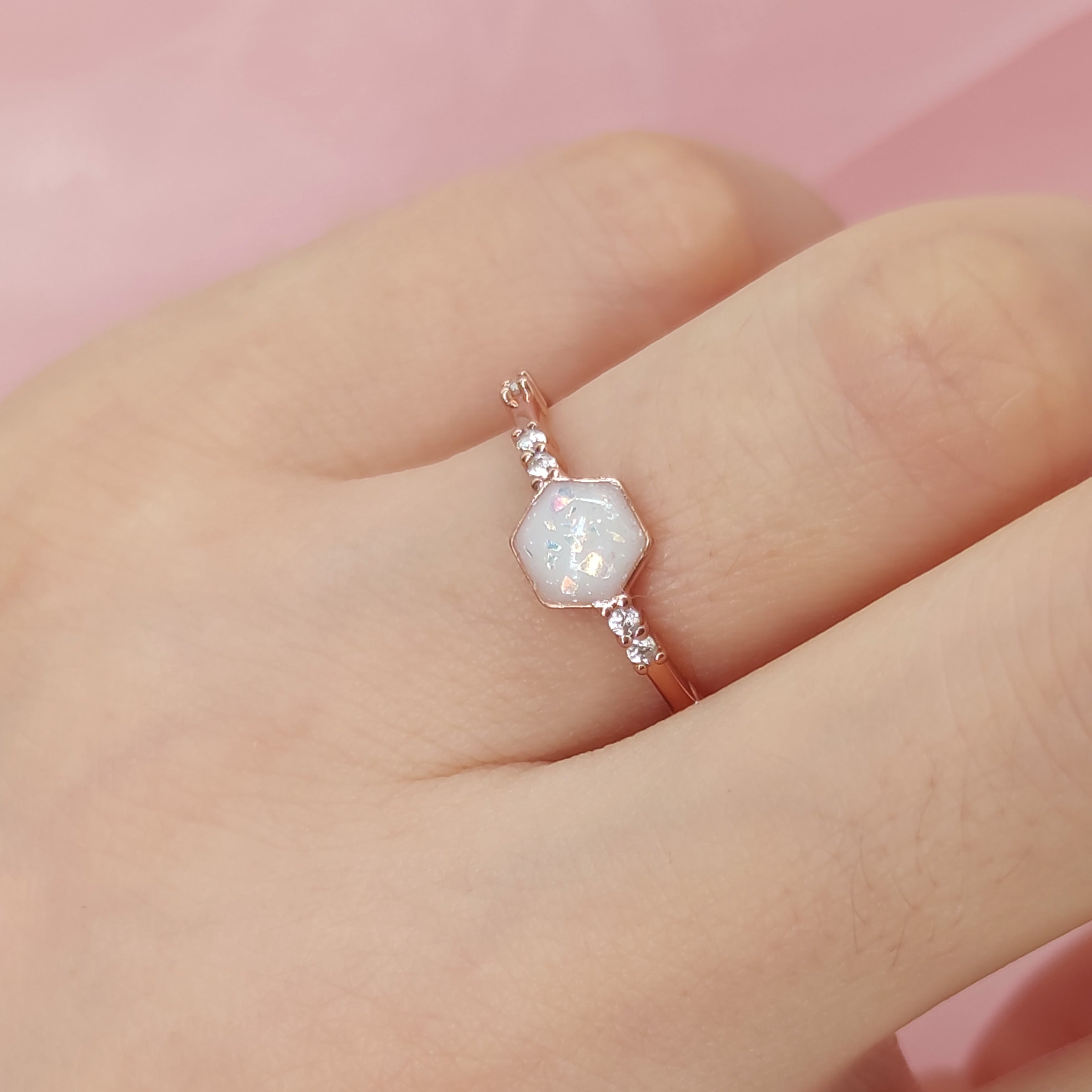 Golden Embrace Breastmilk Ring - Sterling Silver Keepsake Jewelry for Nursing Moms - Perfect Mother's Gift & Breastfeeding Memorial Jewelry (Ideal for Postpartum, Baby Shower & Mother's Day)