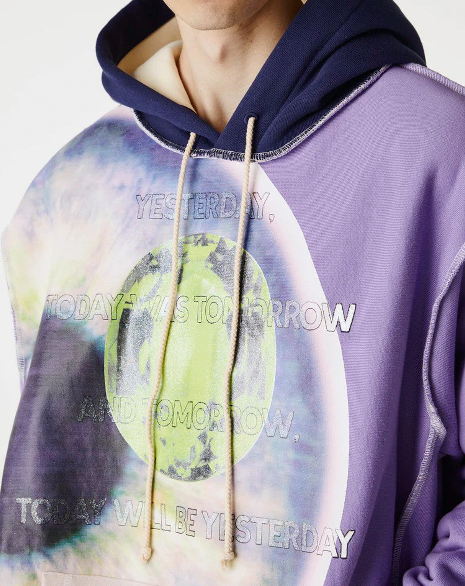 August Birthstone Hoodie - Peridot Gemstone Sweatshirt for Women & Men | Perfect for Birthdays, Gifts & Casual Wear