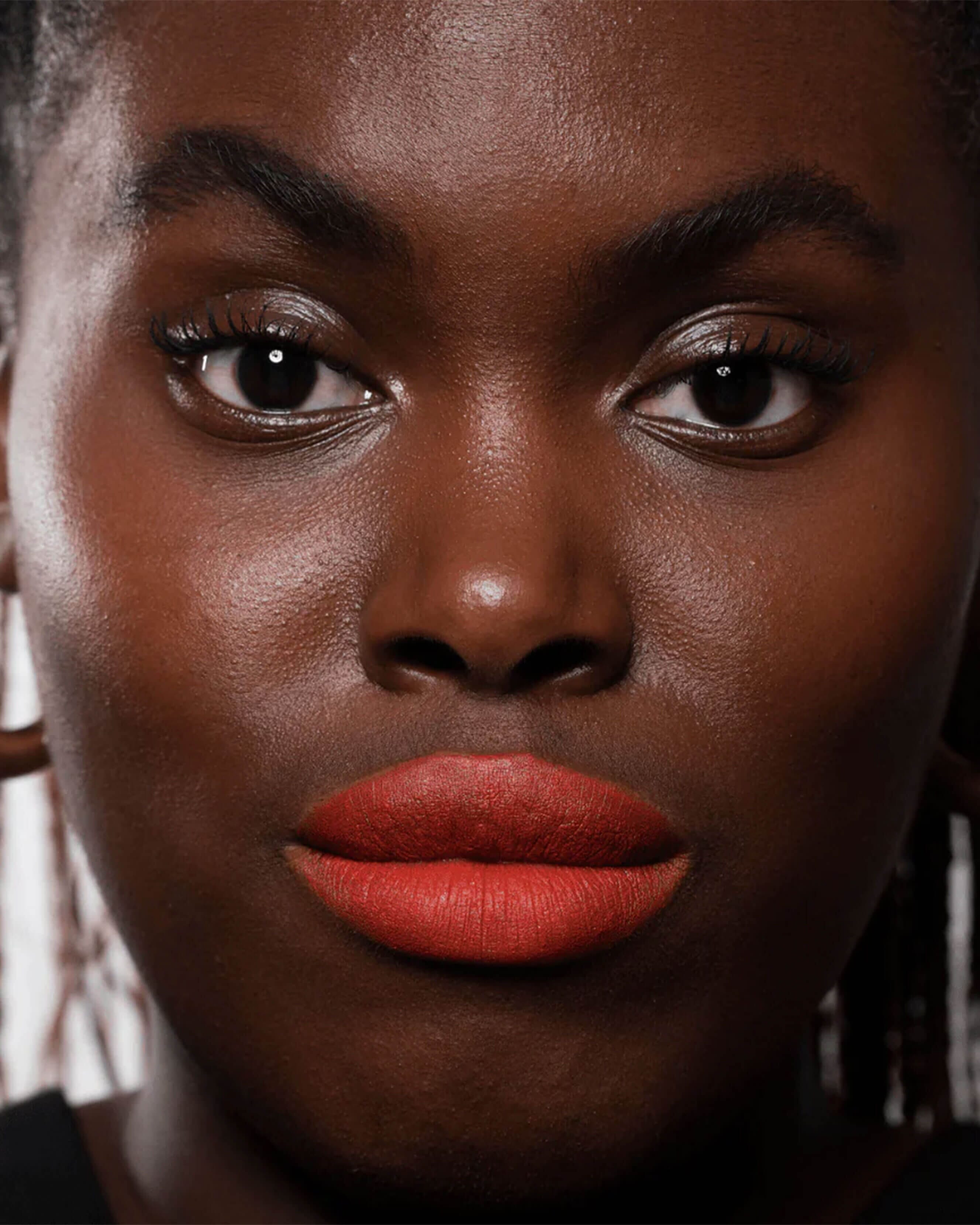 Long-Lasting Matte Lipstick - Waterproof & Smudge-Proof Lip Color for All-Day Wear - Perfect for Work, Date Night, and Special Occasions