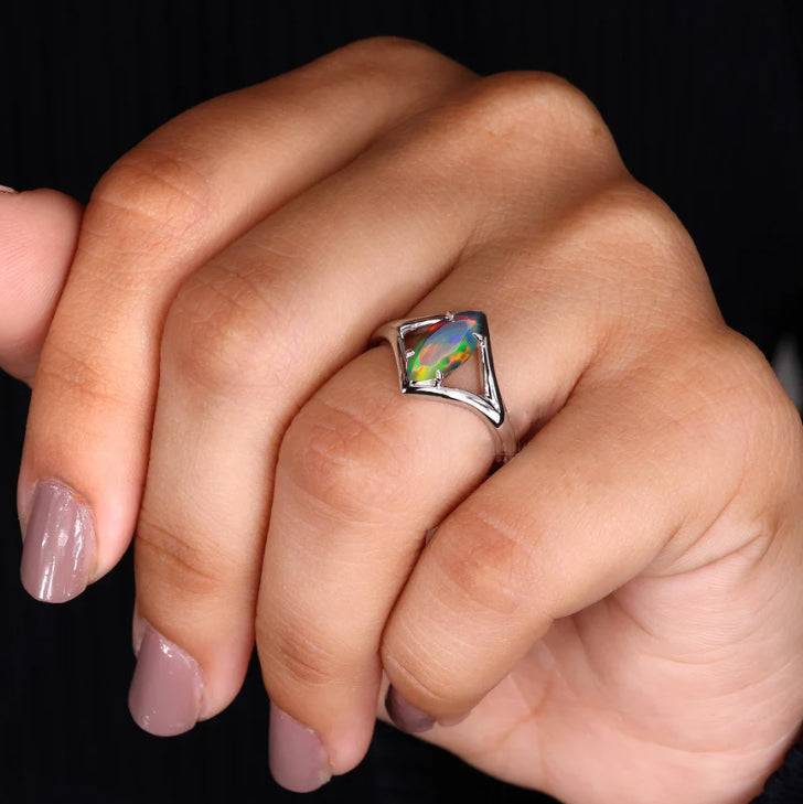 Exquisite Marquise Black Opal Wedding Ring for Women – Unique Fire Gemstone Engagement Band, Perfect for Bridal, Anniversary & Special Occasions