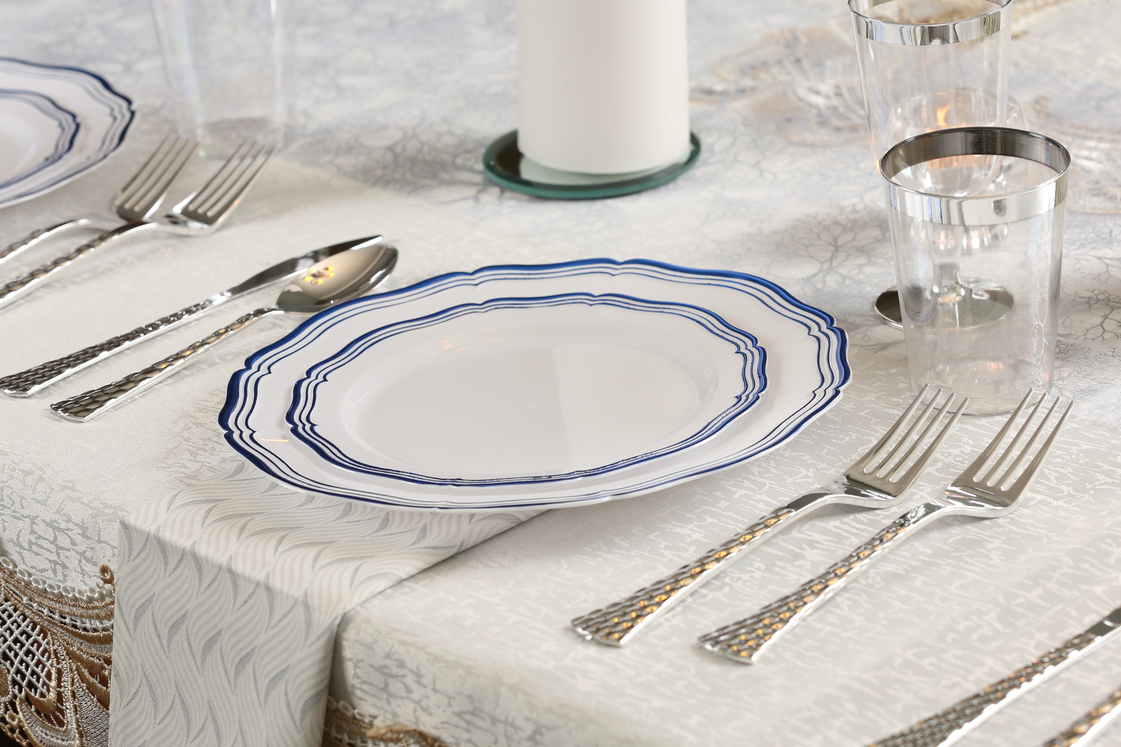 10 Pack Blue and White Round Plastic Plates - Durable Disposable Dinnerware for Parties, Picnics & Outdoor Events - Aristocrat Brand