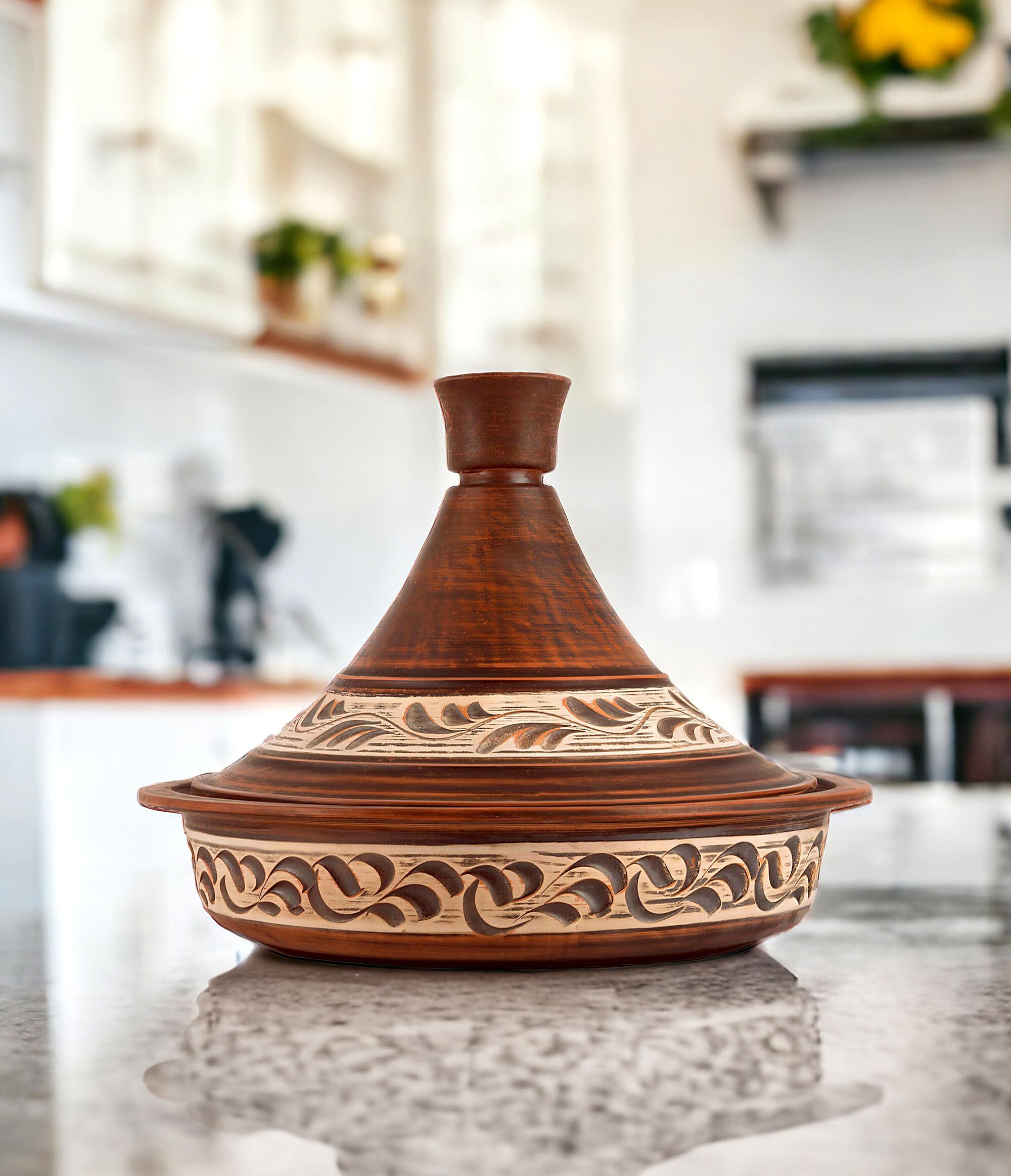 Handmade Red Clay Stoneware Tajine Pot with Engobe Décor & Ceramic Cone Lid – Pre-Seasoned Cast Iron Diffuser for Authentic Caribbean One-Pot Cooking | Perfect for Slow Cooking, Stews & Gift Giving (Red)