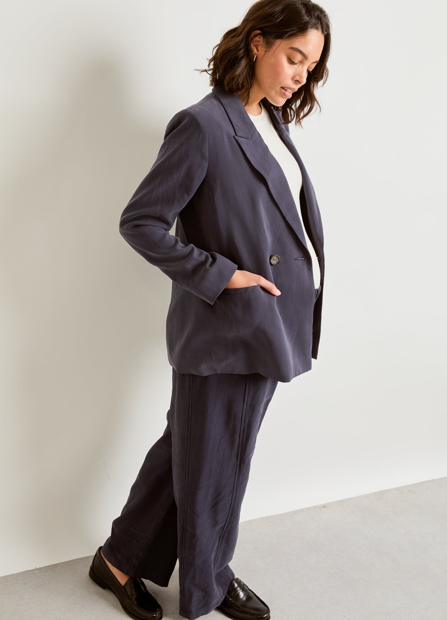 Soft Tailored Twill Blazer for Women - Elegant Slim Fit Jacket for Office, Business & Formal Occasions