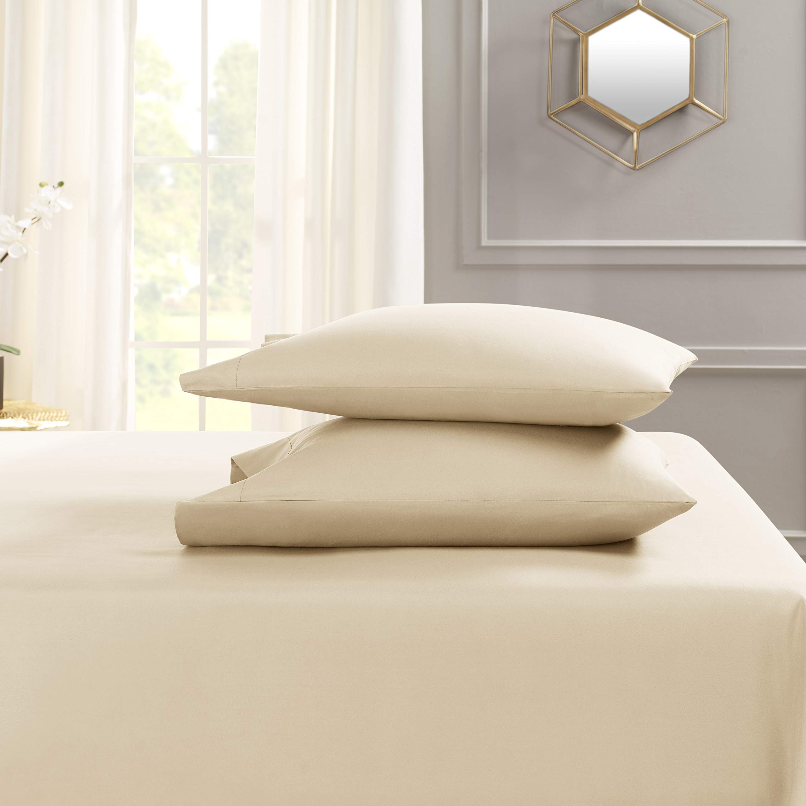 Empyrean King Size Sheet Set - 4 PC Ultra Soft Double Brushed Microfiber Bedding for King Bed - Luxury Hotel Quality Cream Beige Sheets with Deep Pocket & 4 Corner Elastic Straps - Perfect for Master Bedroom, Guest Room & Vacation Homes