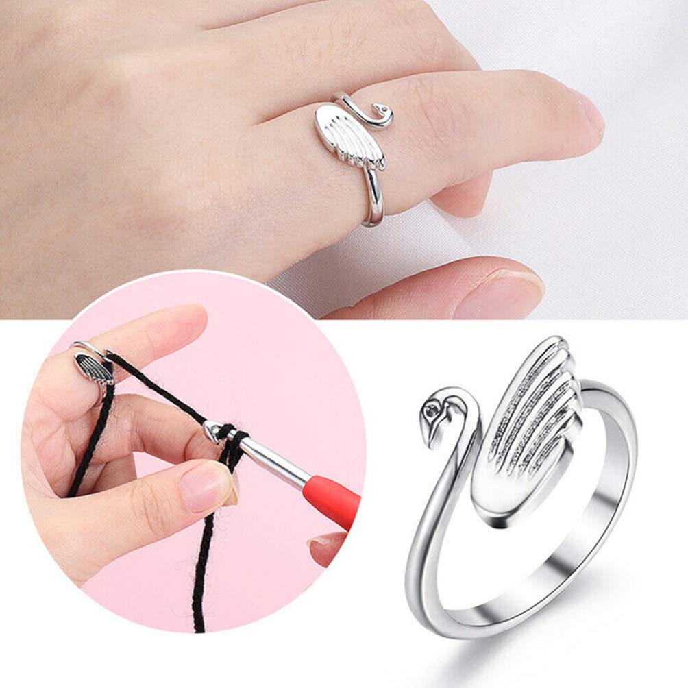 EXCEART Adjustable Knitting Crochet Ring - 2pcs Yarn Guide Finger Holder for DIY Knitting & Crochet Crafts | Perfect for Beginners, Handmade Scarves, Hats, and Sweaters