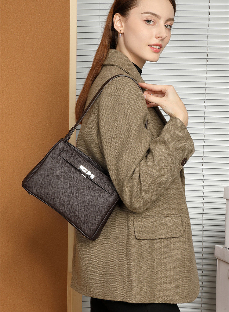 Stylish Small Square Shoulder Bag for Women - Trendy Crossbody Purse with Adjustable Strap - Perfect for Everyday Use, Travel & Shopping