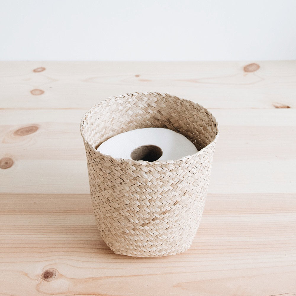 Handwoven Rattan Basket Planter for Indoor Plants - Perfect for Home Decor, Boho Style, and Shelf Display