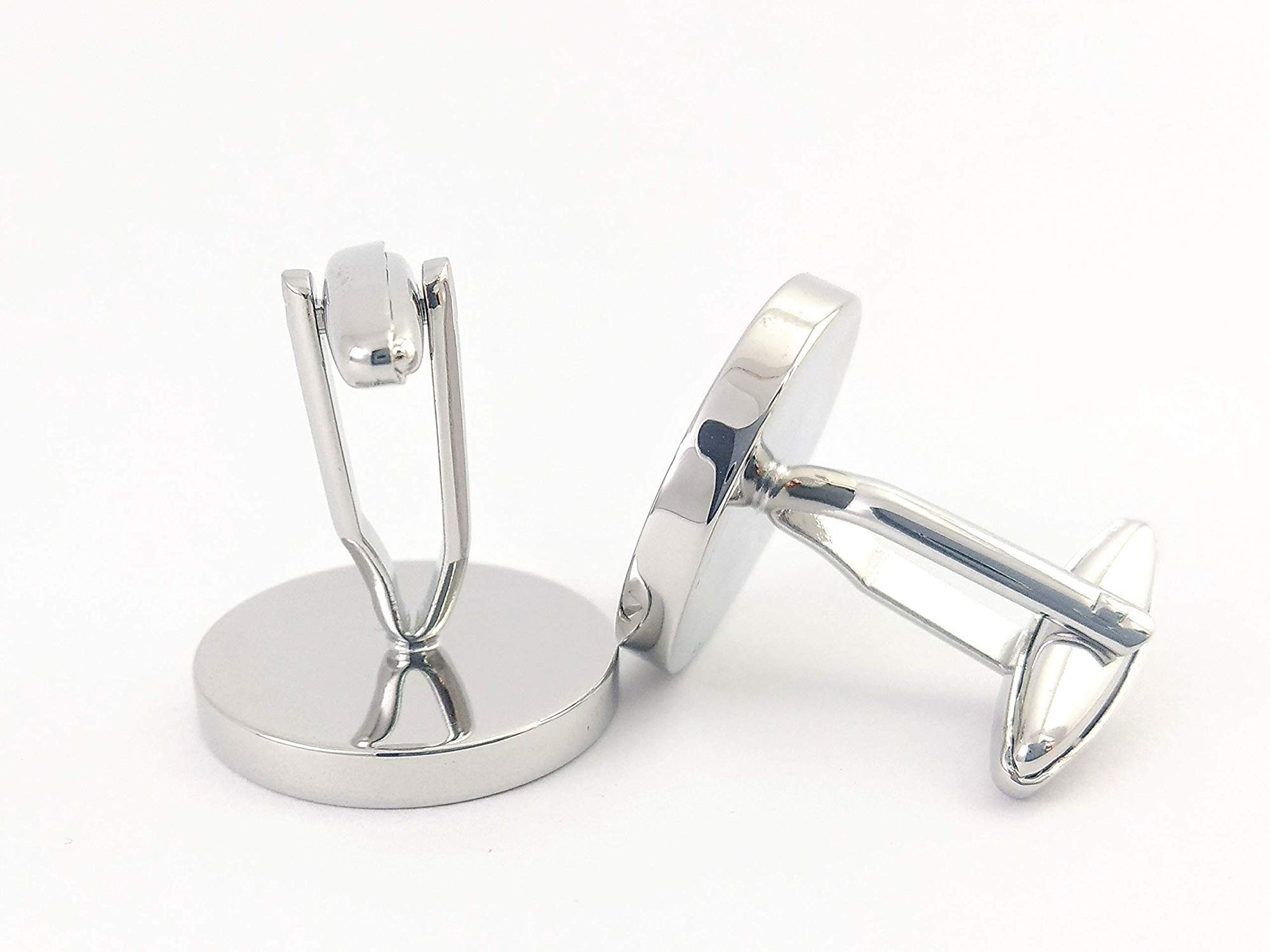 1962 Irish Coin Cufflinks for 61st Birthday - Lucky Anniversary Gift for Men with Elegant Presentation Box - Perfect for Father's Day, Graduation & Special Occasions