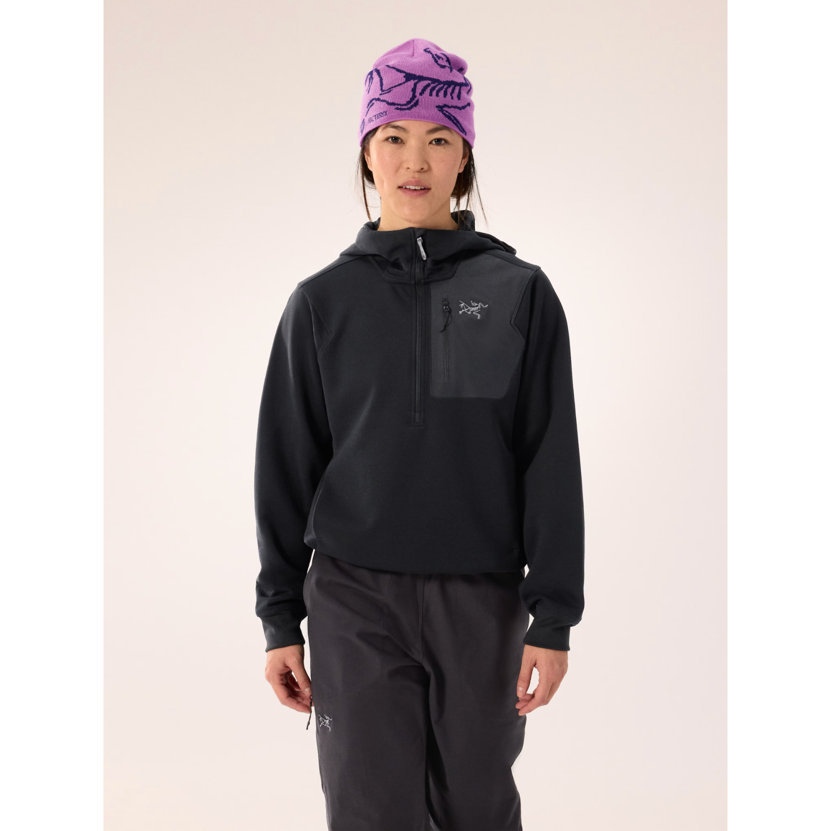 Arc'teryx Women's Aestas Pullover Hoody - Lightweight Summer Hiking & Outdoor Adventure Jacket for Travel & Camping