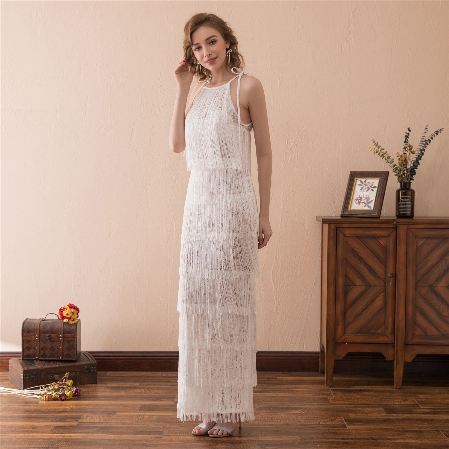 Elegant Women's Halter Lace Tassel Sleeveless Sheath Beach Wedding Dress - Perfect for Summer Beach Weddings, Bridal Showers & Boho Photoshoots