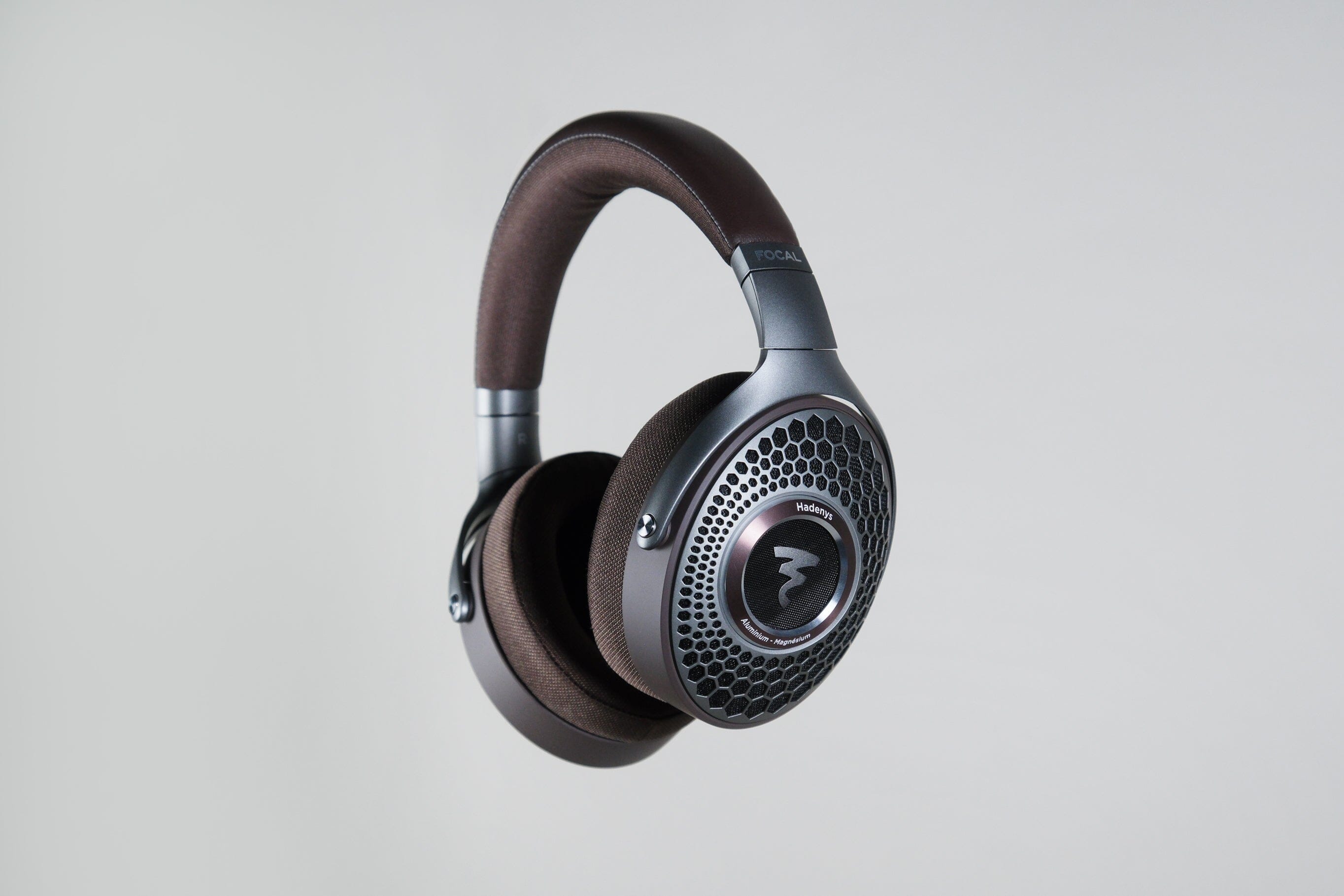 Focal Hadenys Open Back Headphones - Premium Audiophile Over-Ear Headphones for Studio & Home Listening - Perfect for Music Production, Gaming & Relaxation