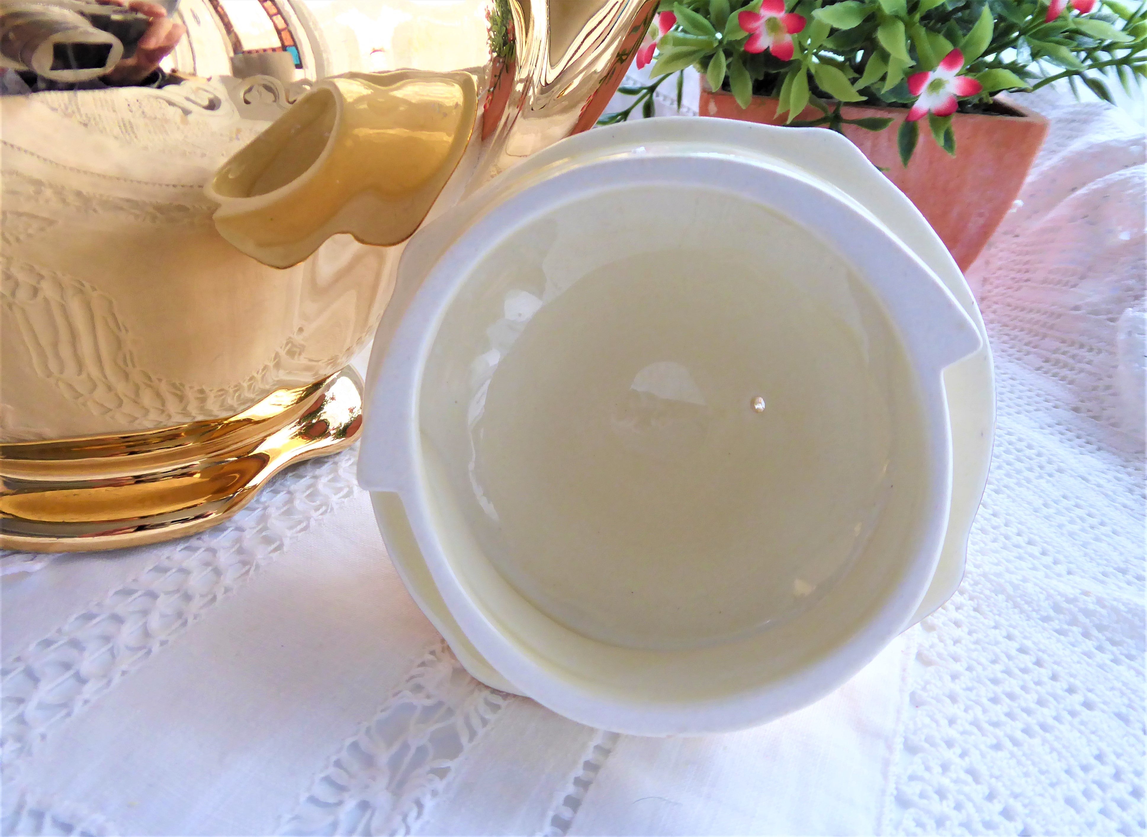 Vintage Luxe Royal Winton Golden Age Teapot - 1960s Gold Luster Large Ceramic Tea Pot for Afternoon Tea & Collectible Display