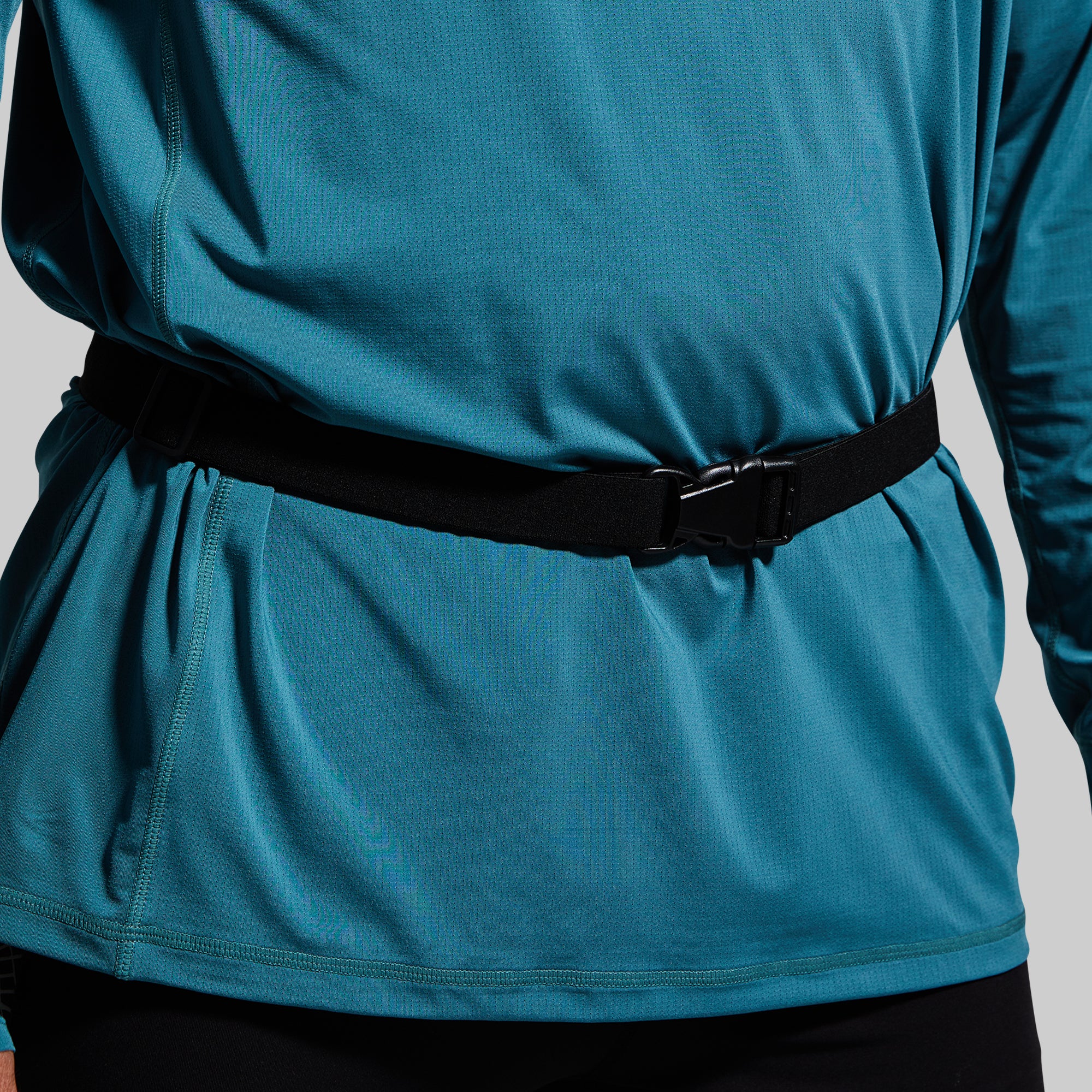 Best Running Belt for Men & Women - Lightweight & Waterproof Waist Pack for Jogging, Hiking, Gym - Secure Phone Holder & Key Storage (Black) - Perfect for Outdoor Sports & Daily Fitness Activities