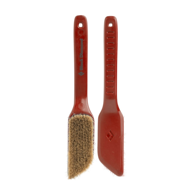 Best Bouldering Brush for Rock Climbing - Medium Stiffness for Effective Cleaning - Perfect for Indoor & Outdoor Climbing Gyms, Crags, and Training Sessions