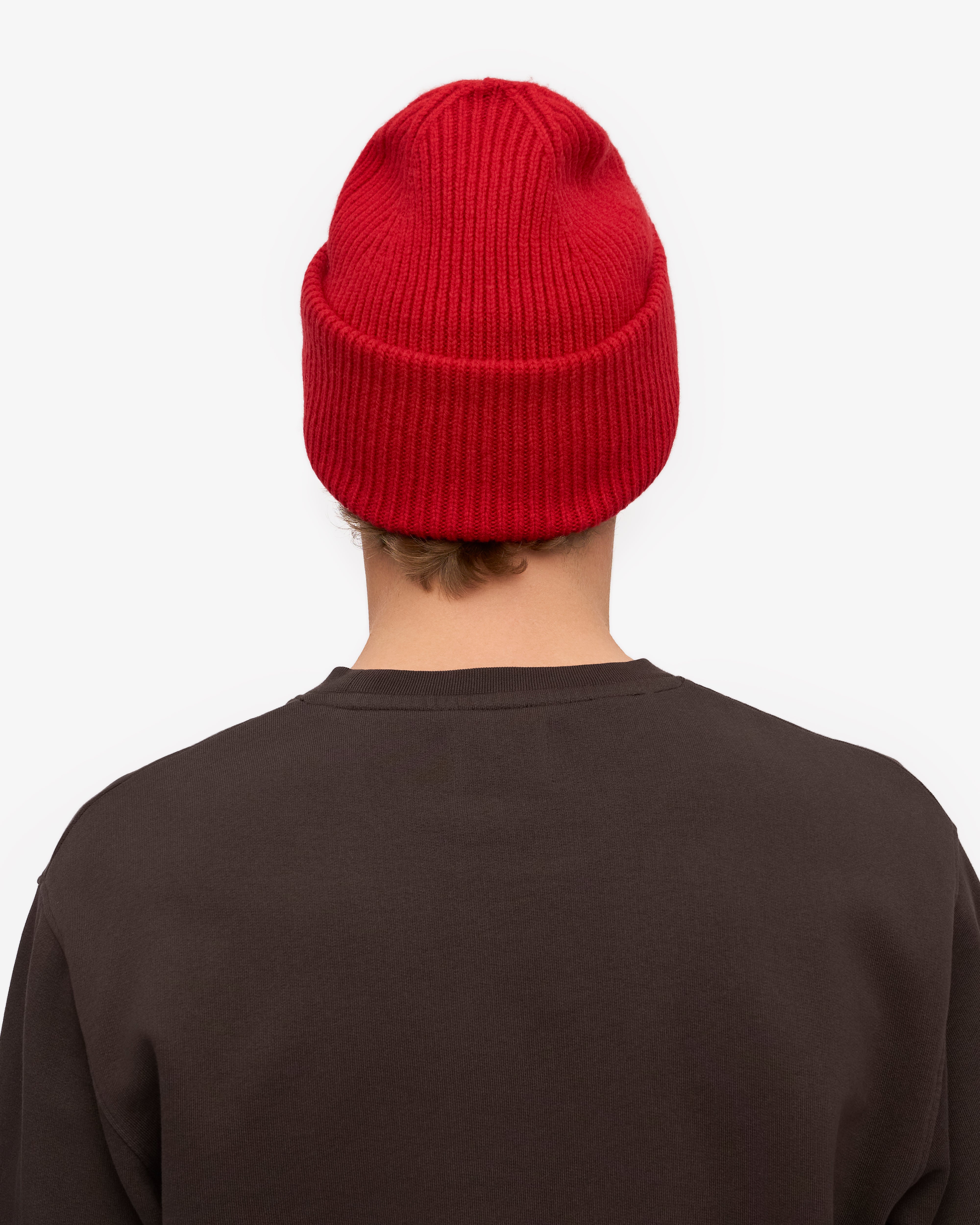 Premium Merino Wool Beanie Hat for Men & Women - Soft & Warm Winter Hat in Scarlet Red - Ideal for Skiing, Hiking & Outdoor Activities