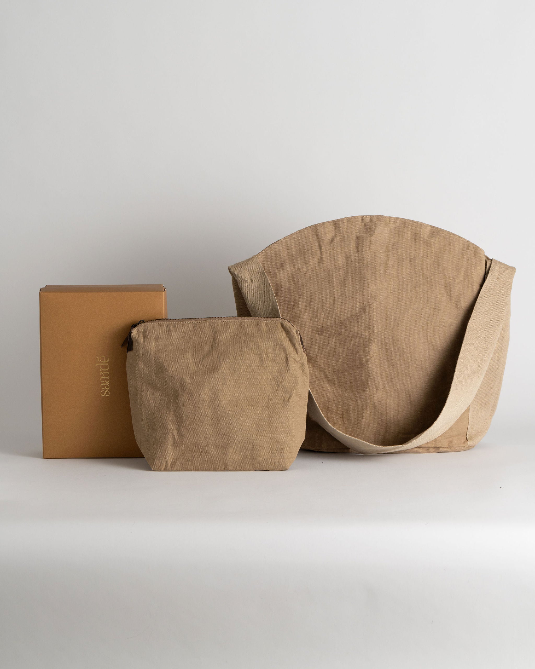 Stylish Reusable Tote Bag with Matching Makeup Pouch - Perfect for Shopping, Travel, and Everyday Essentials