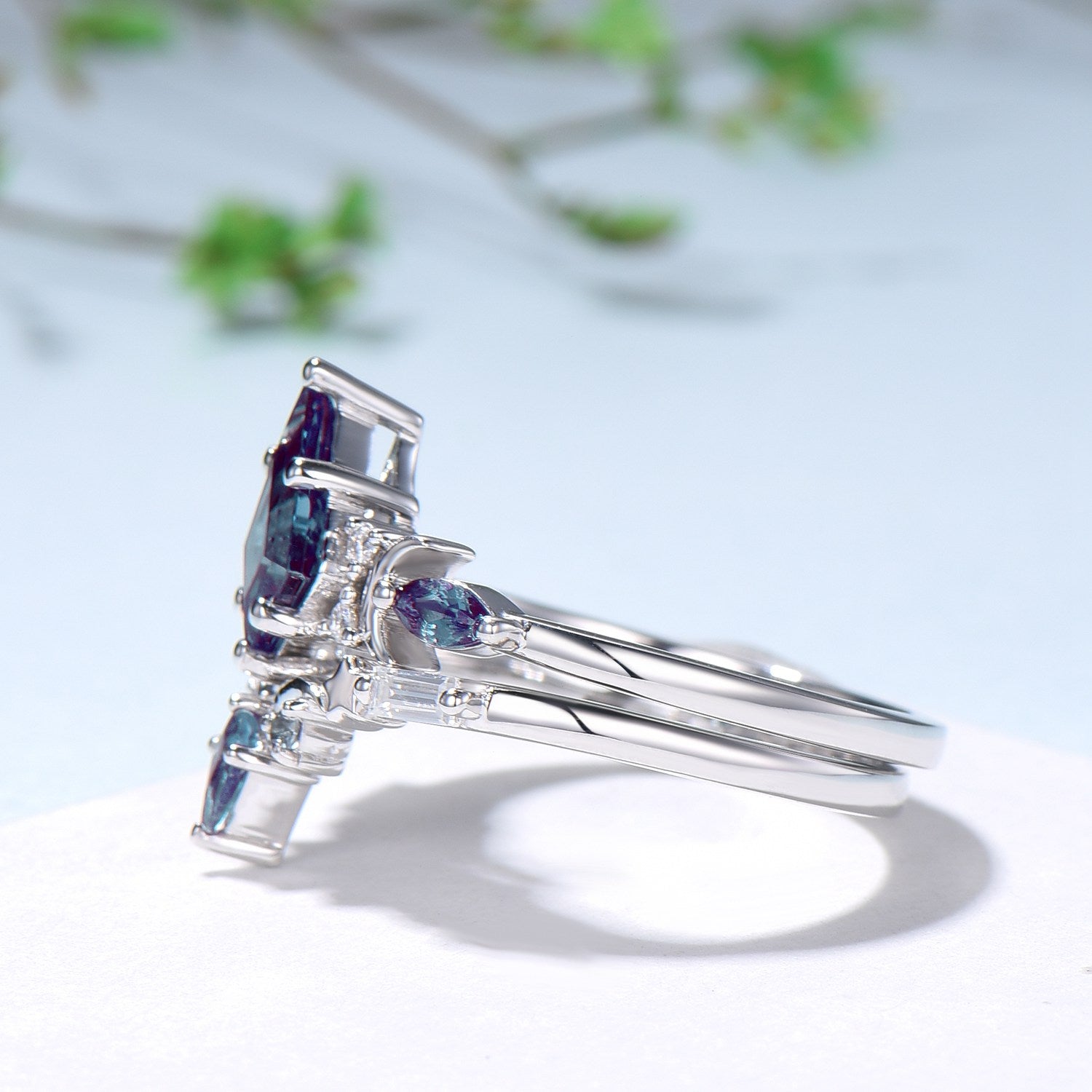Alexandrite Engagement Ring Set – Crescent Moon Kite Cut Marquise Color Change Birthstone Ring in Silver & White Gold, Art Deco Style, 2-Piece Star Bridal Jewelry Set – Perfect for Proposals, Anniversaries & Special Occasions