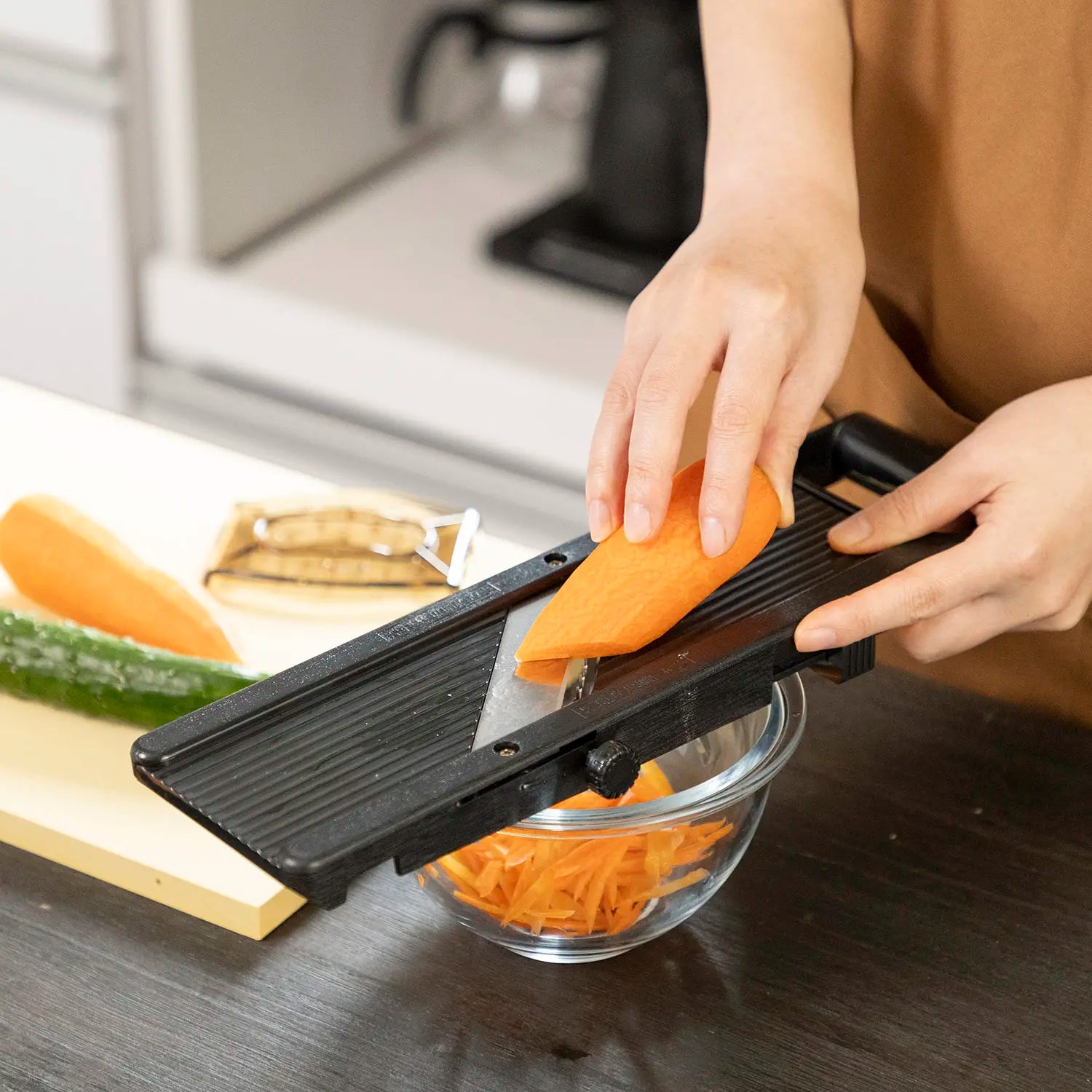 Premium EBM ABS Resin Samurai Mandoline Slicer - 5-in-1 Vegetable & Fruit Cutter with Stainless Steel Blades - Perfect for Kitchen, Salad Prep & Garnishing