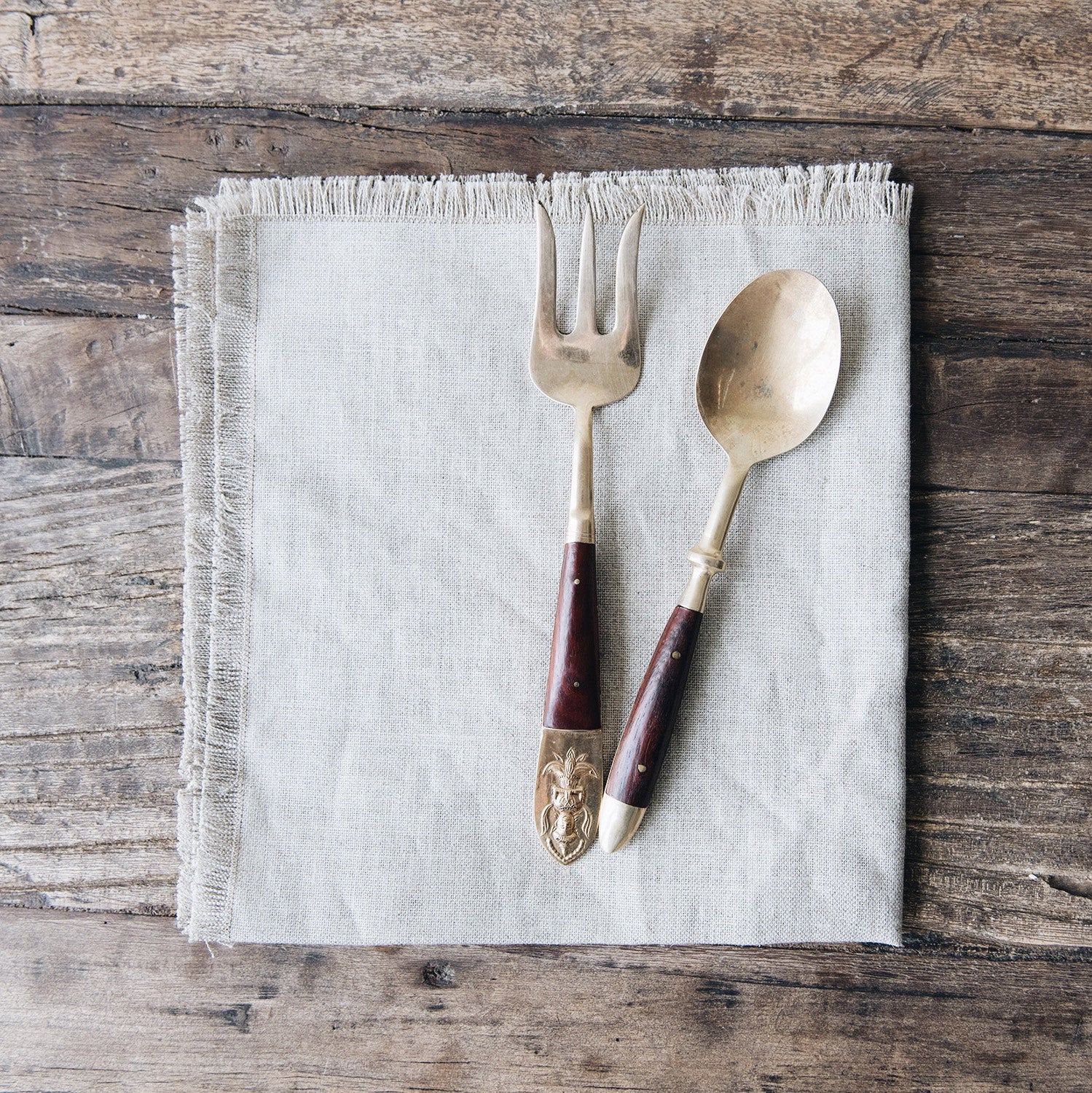 Elegant Fringed Linen Napkin Set - 12-Piece Premium Cotton Table Linens for Dinner Parties, Weddings & Home Decor