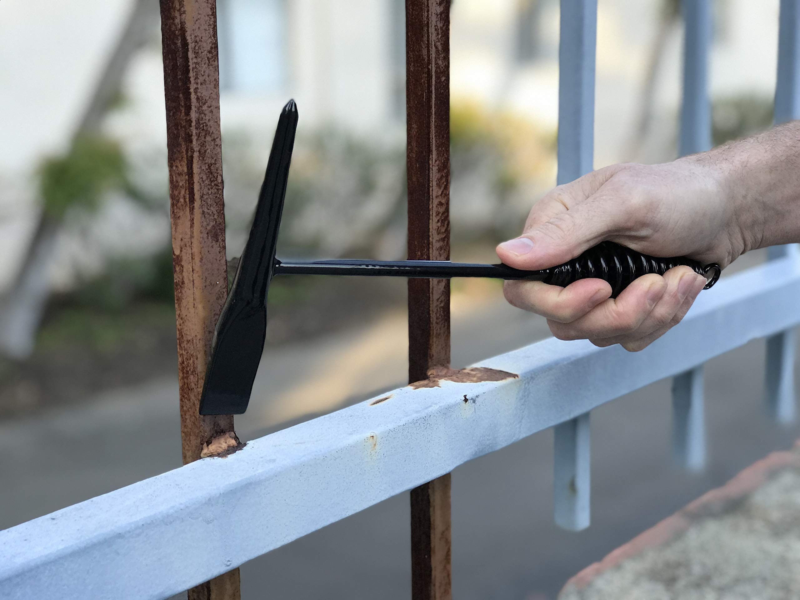 Professional Welding Chipping Hammer with Stainless Steel & Carbon Steel Wire Scratch Brushes - Perfect for Metal Cleaning, Weld Slag Removal & DIY Projects