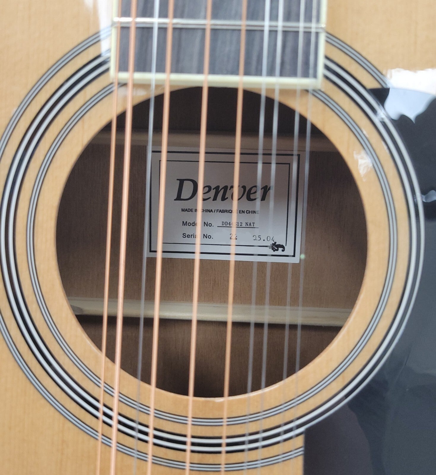 Denver DD44S12 Natural Acoustic Guitar - Perfect for Beginners, Camping & Live Performances