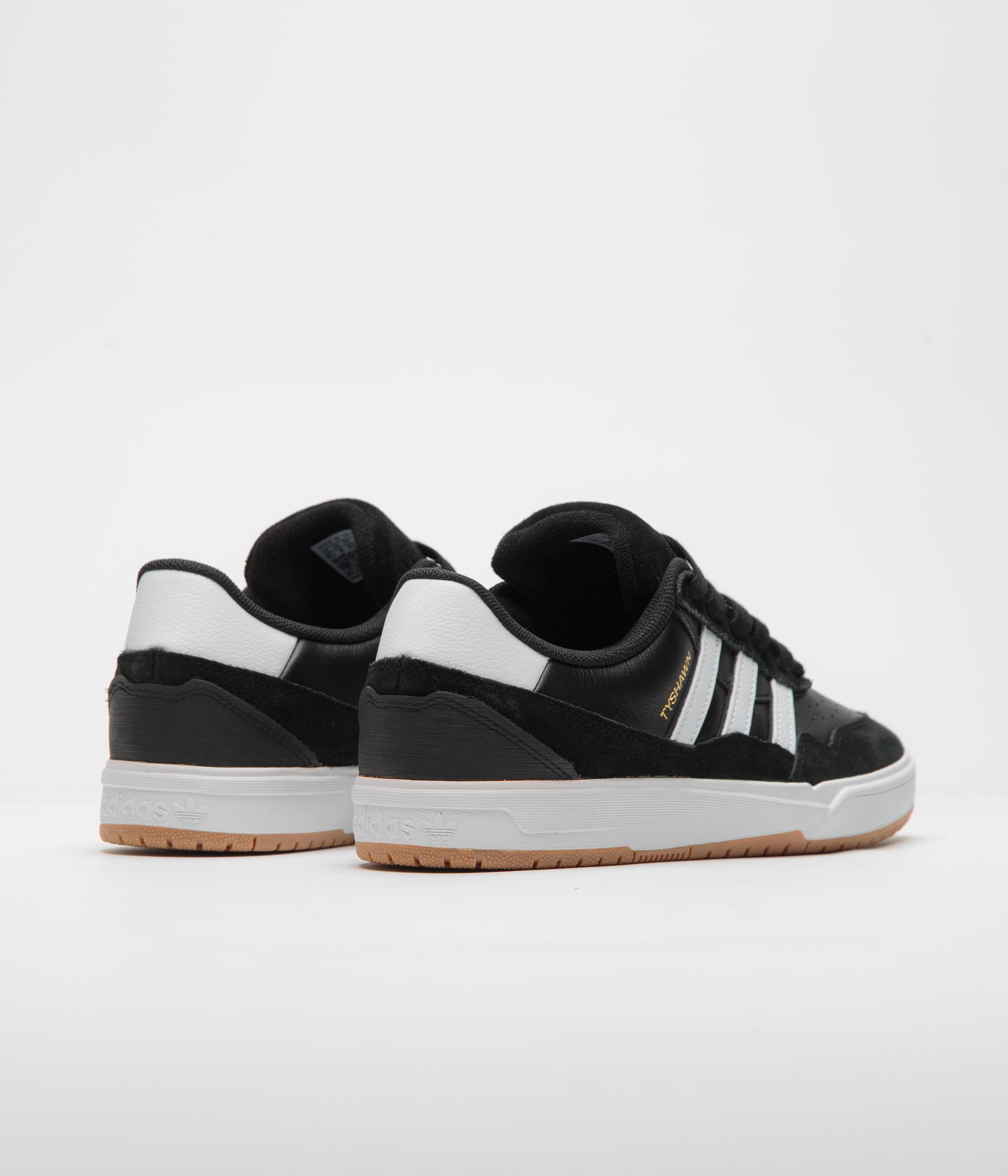 Adidas Tyshawn II Sneakers - Core Black/FTWR White/Gum4 - Men's Basketball Shoes for Court Performance & Street Style