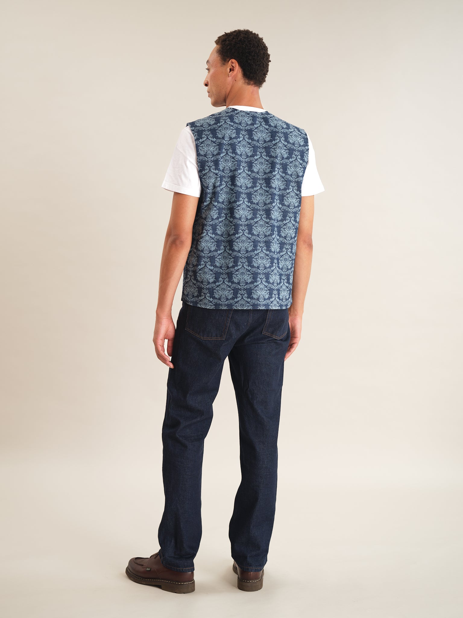 Stylish Denim Jacquard Cotton Gilet Vest for Women - Trendy Layering Piece for Casual Outfits, Office Wear & Fall Fashion