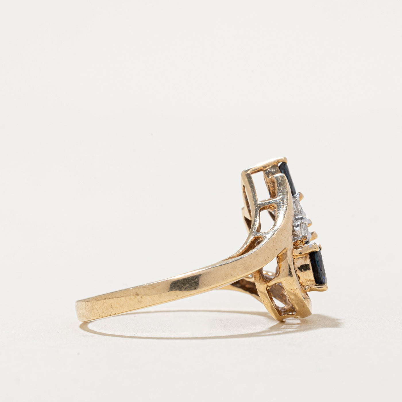 Exquisite 0.48ctw Sapphire & 0.04ctw Diamond Cocktail Ring - Size 7 | Elegant Women's Jewelry for Parties, Weddings & Special Occasions