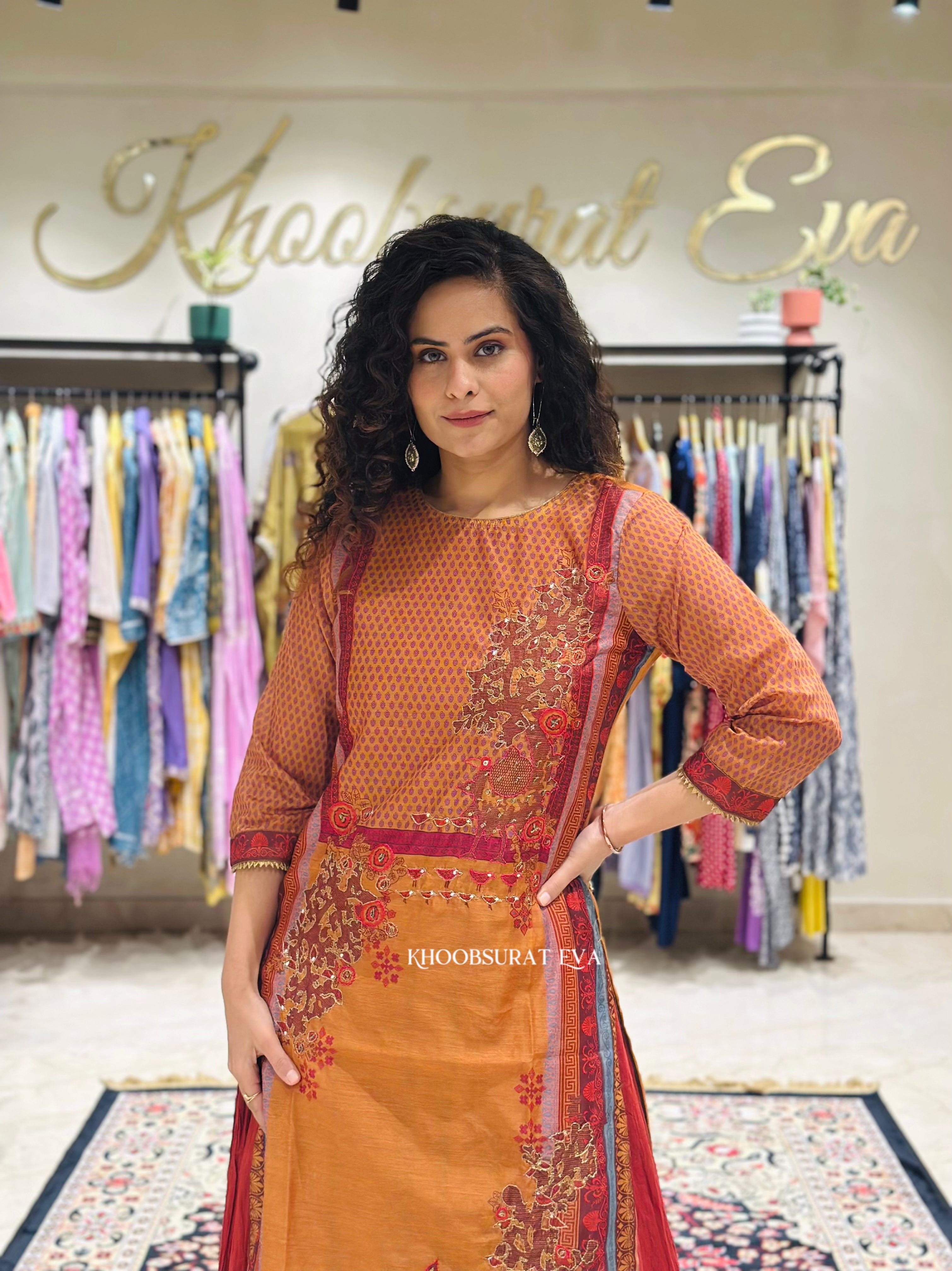 Stylish Kashmiri Red Kurta Set for Women - Traditional Indian Ethnic Wear for Festivals, Weddings & Special Occasions