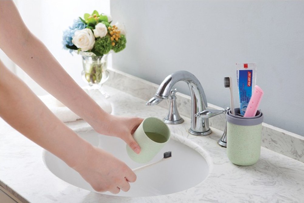 Portable Travel Toothbrush Holder with Wash Cup - Compact & Hygienic Storage Case for Toothbrush & Toothpaste - Perfect for Camping, Gym, Business Trips & Daily Use