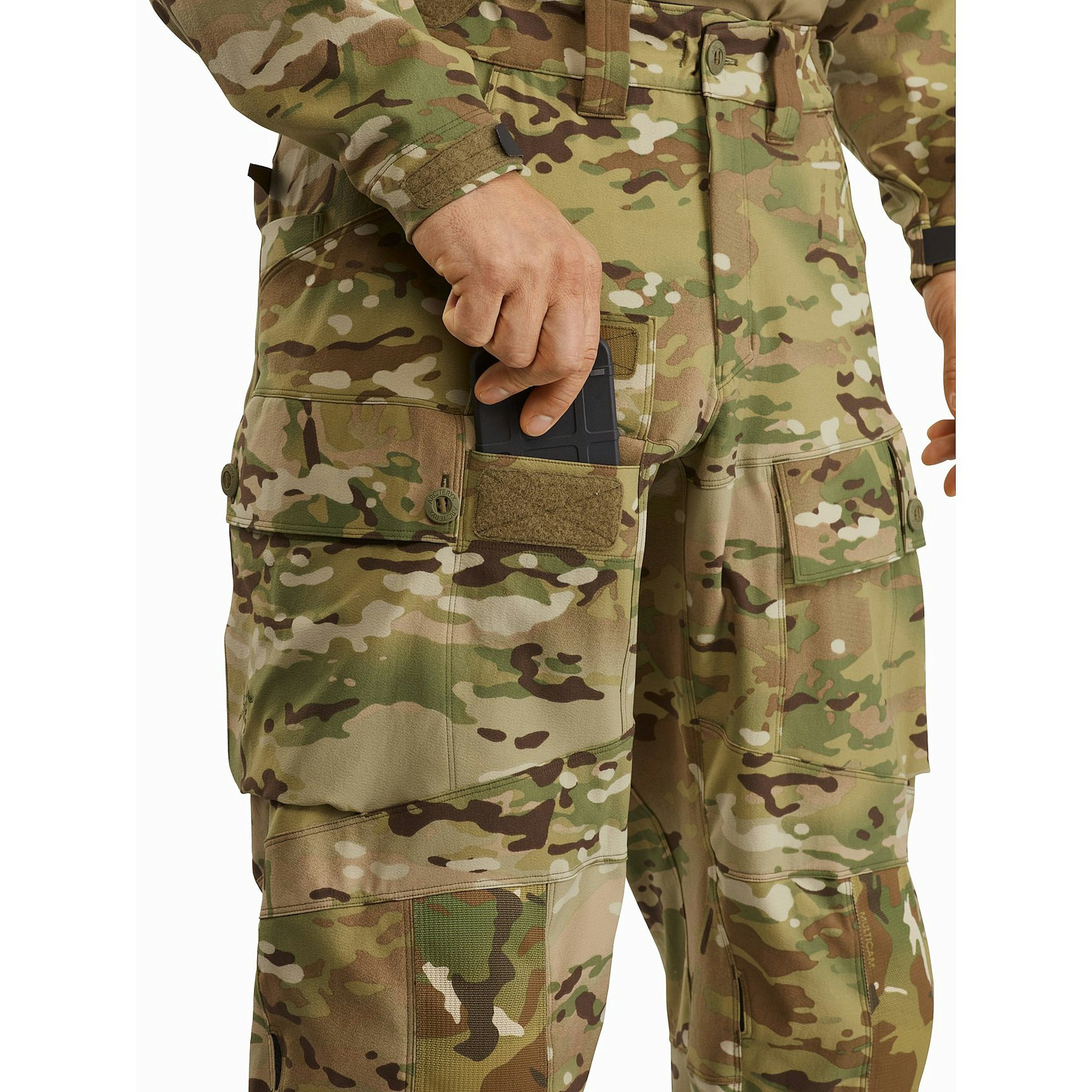 Arc'teryx LEAF Assault Pant SV MultiCam Men's Tactical Combat Pants | Durable Outdoor Hiking & Military Uniform | Perfect for Airsoft, Hunting & Tactical Missions (Like New Condition)