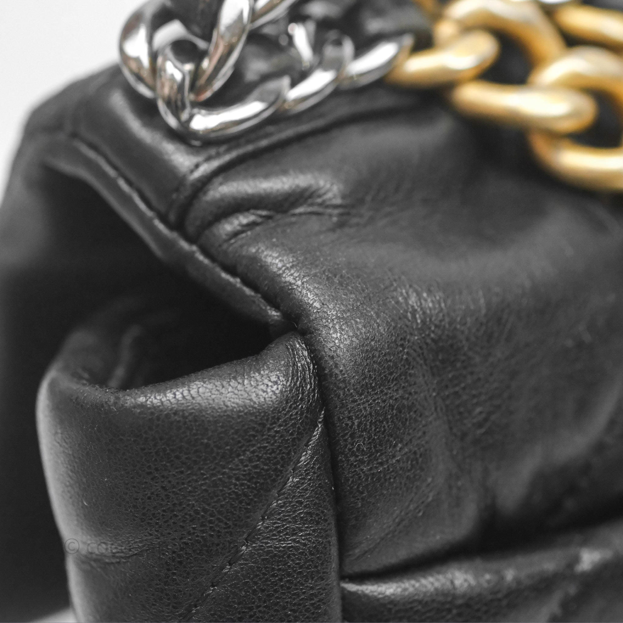 Chanel 19 Small Flap Bag in Black with Mixed Hardware - Luxury Designer Handbag for Women, Perfect for Everyday Use & Special Occasions