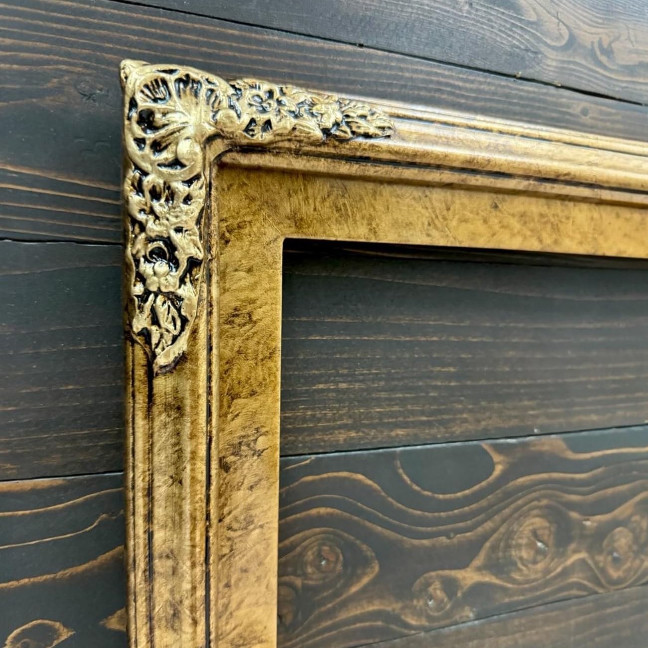 32/43/50/55 Inch Handmade Wood Ornate TV Frame for Samsung The Frame TV - Marble Gold Finish (Compatible Only with Samsung The Frame TV Models) | Perfect for Living Room, Bedroom & Home Theater Decor