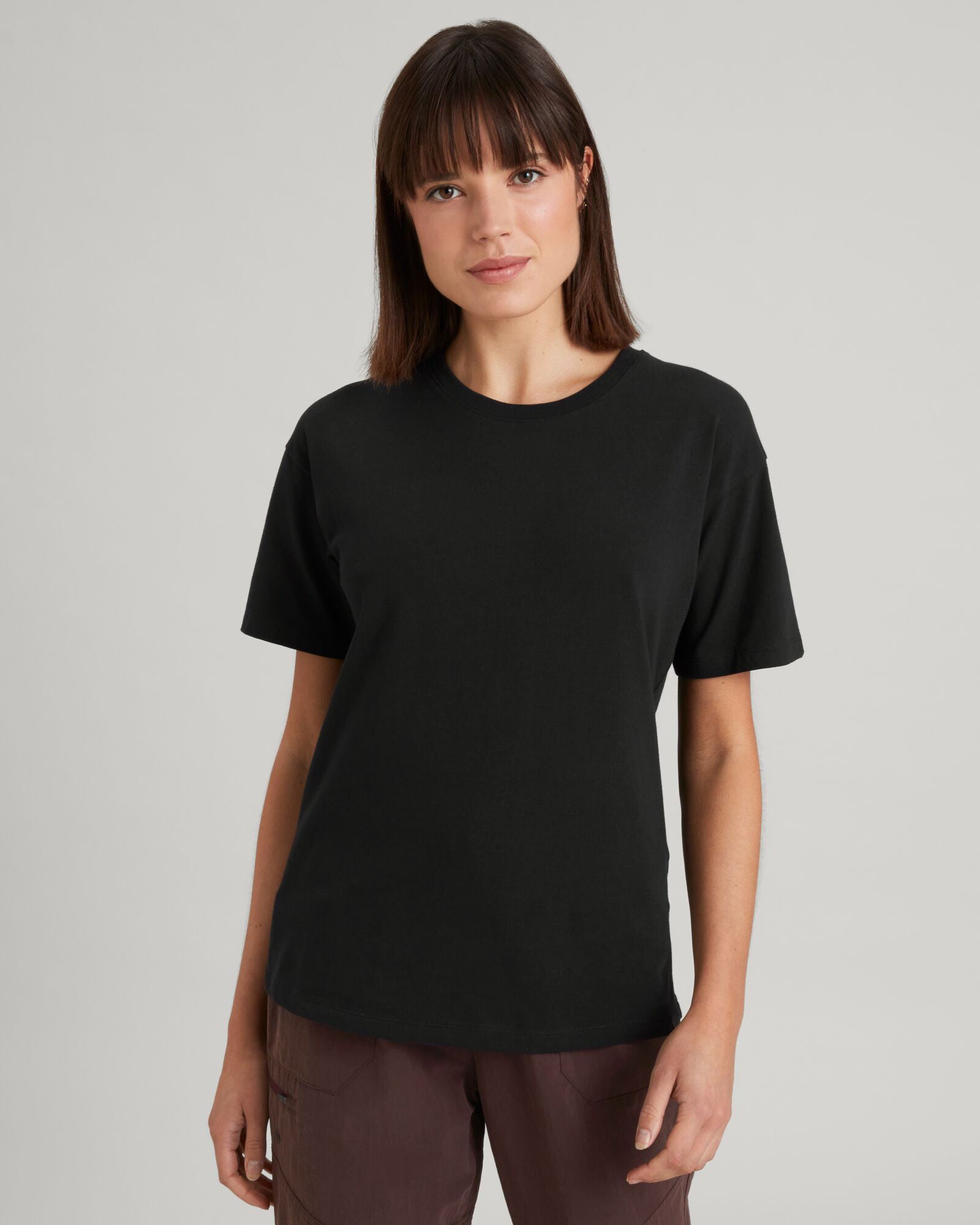 KMD Women's Short Sleeve T-Shirt - Soft Cotton Casual Tee for Everyday Wear - Black Stingray Print - Perfect for Work, Gym & Weekend Outings