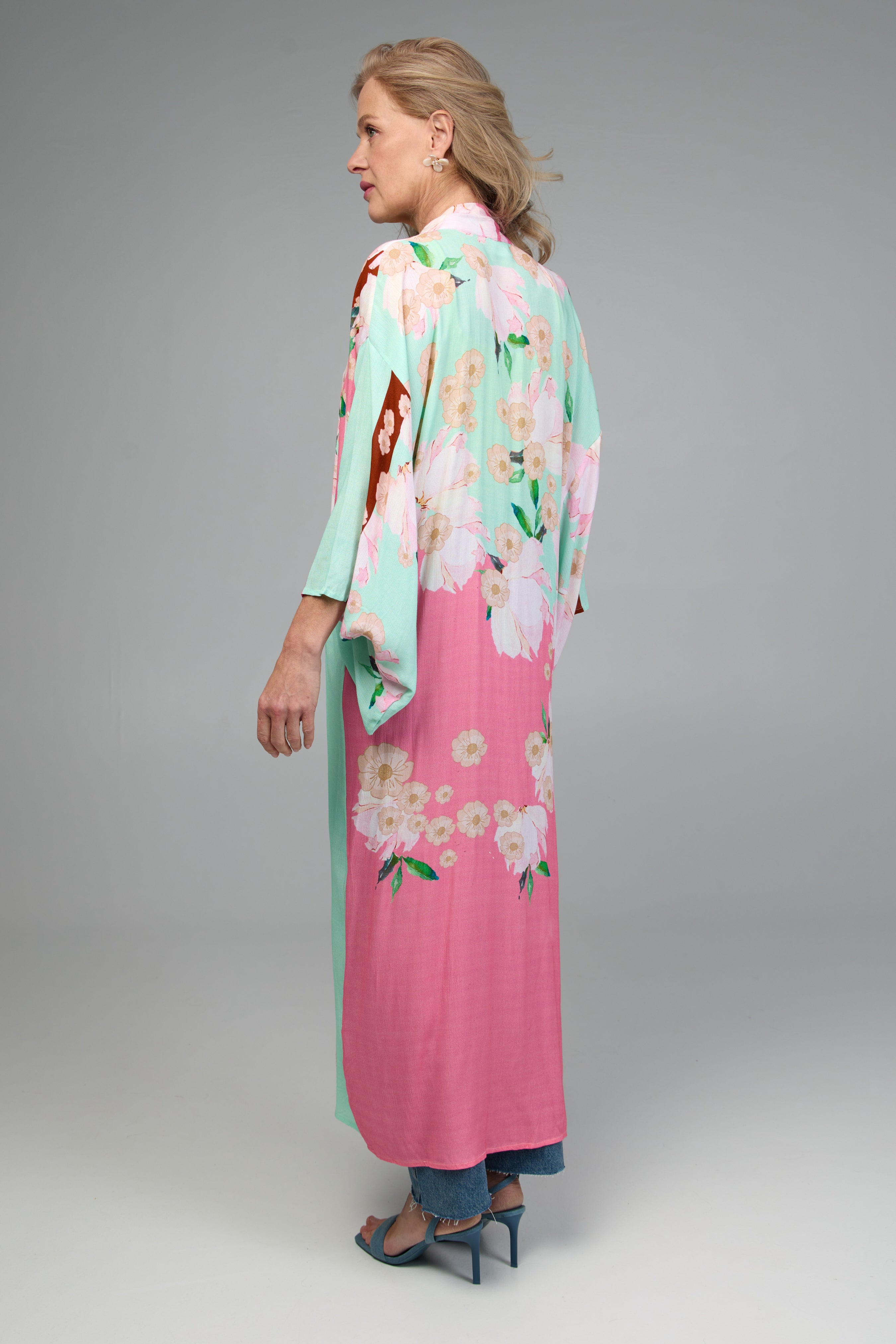 Pastel Floral Kimono Robe for Women - Lightweight Summer Cover Up - Boho Beachwear for Pool, Vacation & Lounge