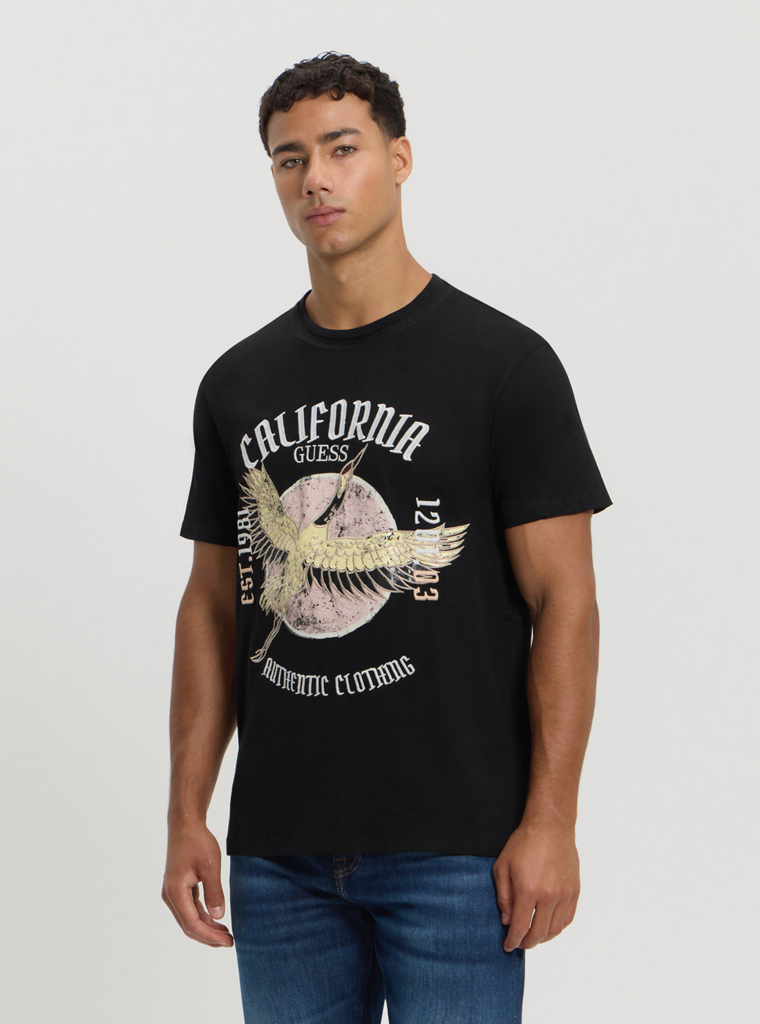 Eco-Friendly Black Heron Graphic T-Shirt for Men & Women - Soft Cotton Tee for Casual Wear, Outdoor Activities & Everyday Comfort