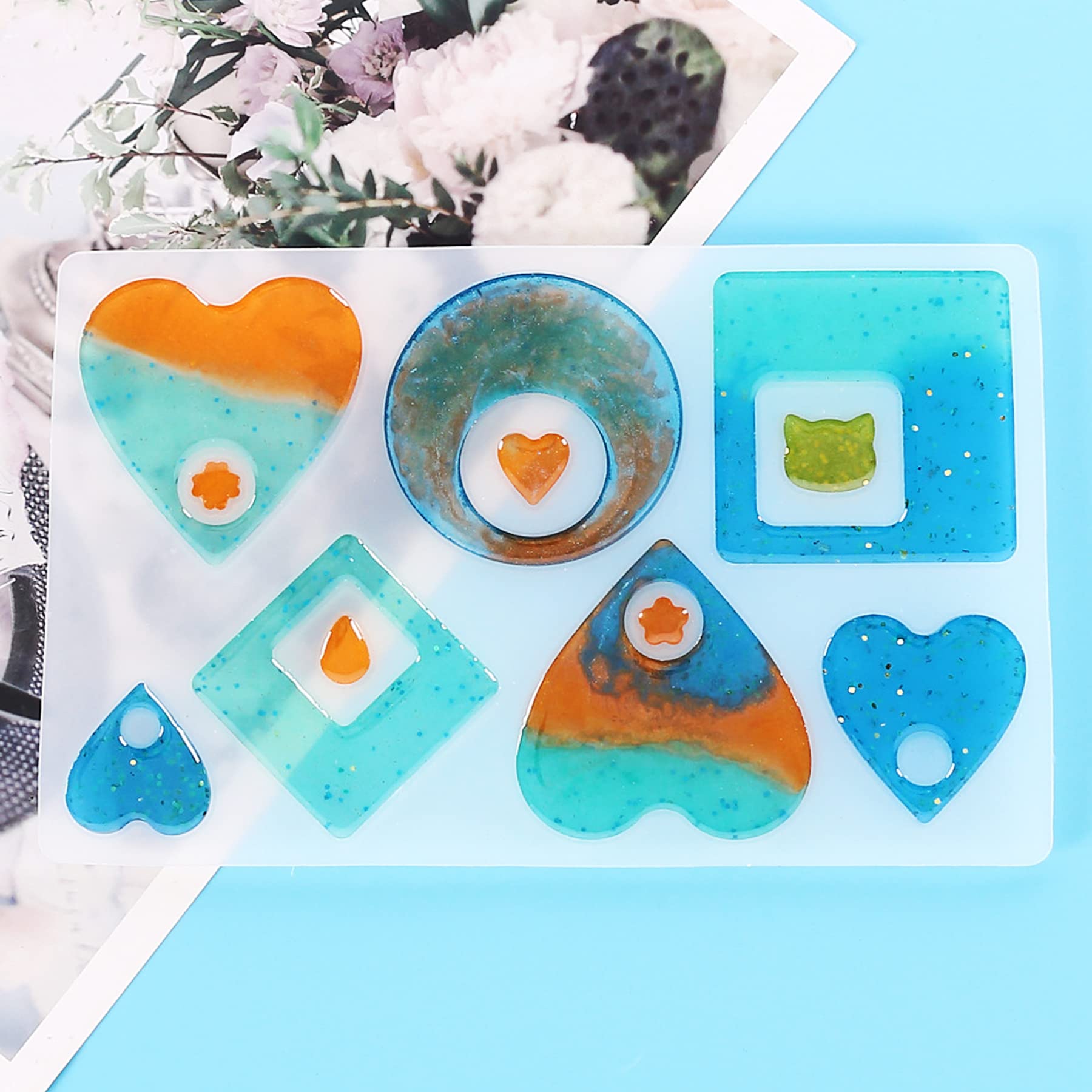 Woohome 7-Cavity Heart Shaped Silicone Mold for Resin Jewelry Making - DIY Pendant & Earrings Mold Kit with Wax Rope & Buckle - Perfect for Handmade Gifts, Craft Projects, and Jewelry Design