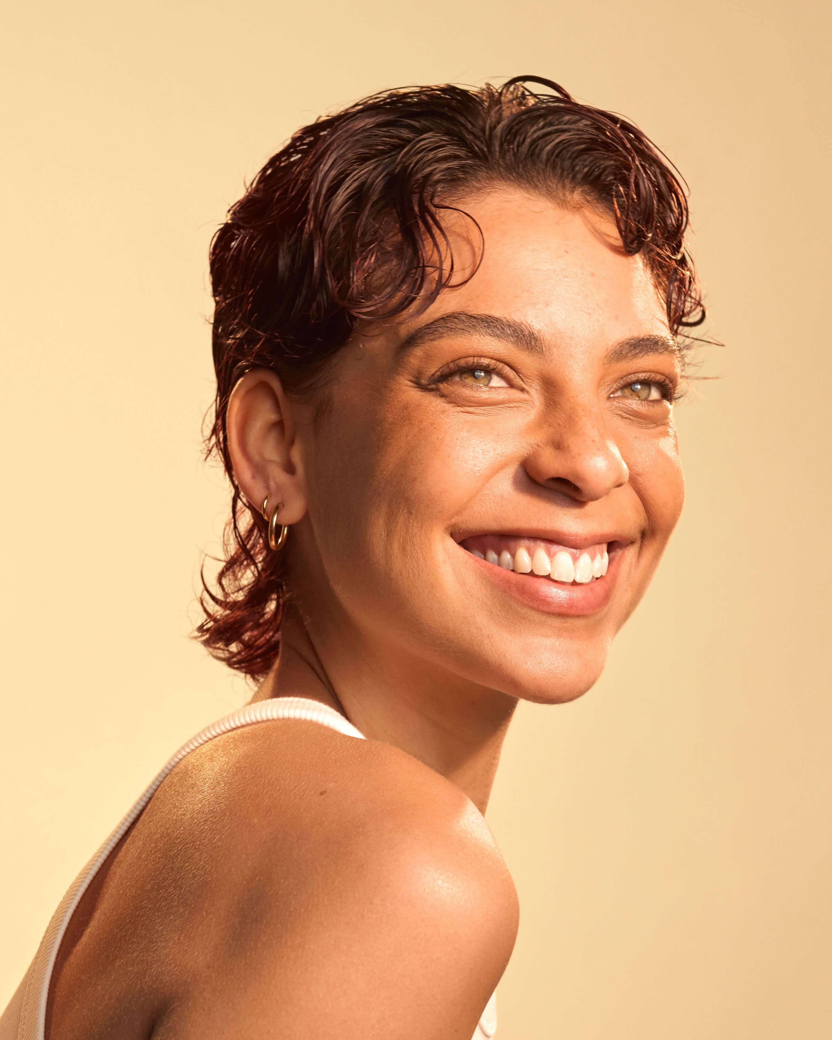 The Impossible Tan™ Hydrating Self Tan Drops for Face & Body - Natural Looking Sunless Tanning Solution for Glowing Skin | Perfect for Daily Use, Vacations & Special Occasions