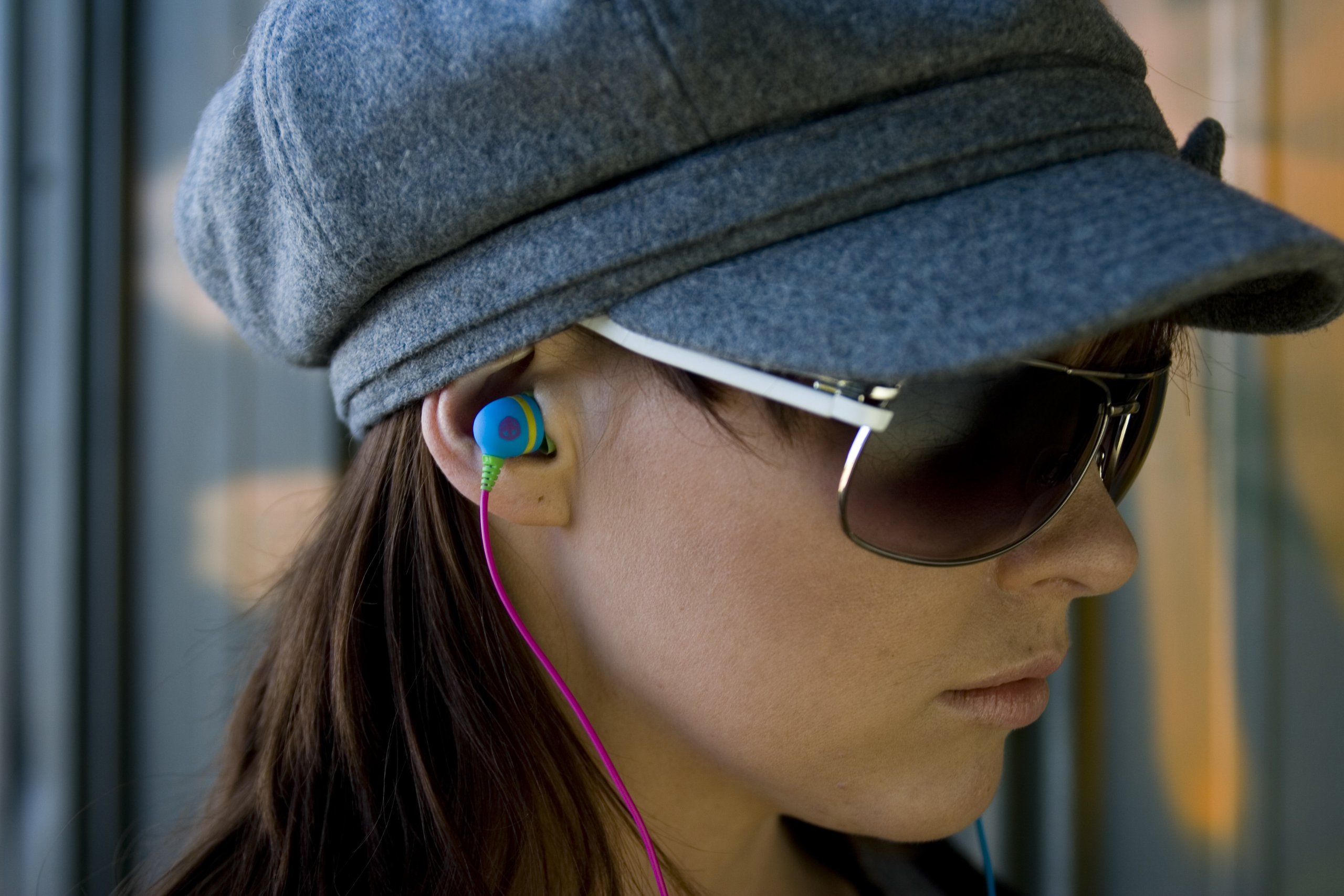 Sumo Earbud Headphones - Wireless Bluetooth Earbuds with Noise Cancelling, Comfort Fit for Sports & Workouts | Perfect for Running, Gym & Daily Use