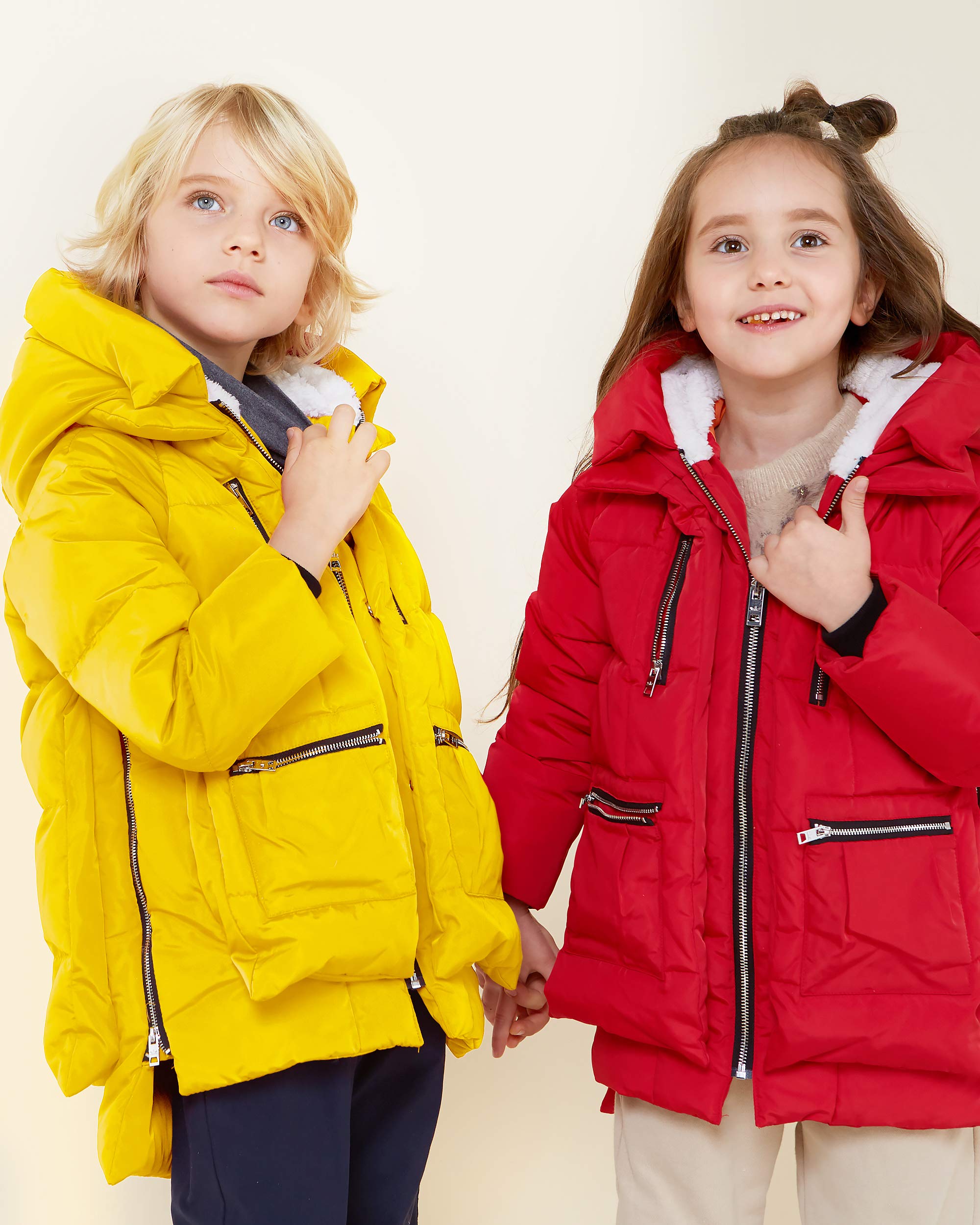 Orolay Kids Hooded Down Puffer Jacket - Boys & Girls Winter Quilted Coat for Cold Weather - Perfect for School, Outdoor Play & Snow Activities