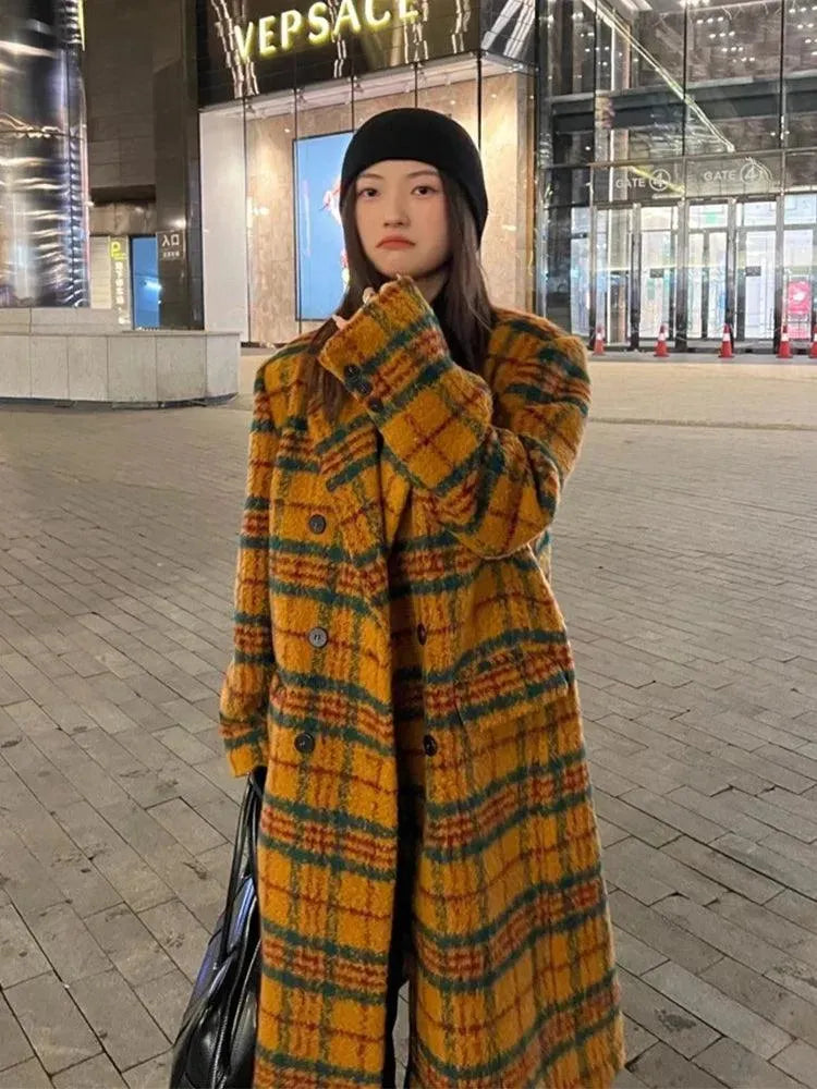 Vintage Women's Plaid Trench Coat - Classic Retro Long Overcoat for Fall & Winter - Perfect for Office, Dating & Casual Outfits