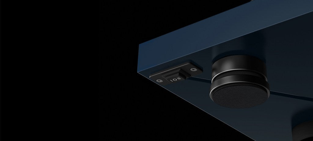 Pro-Ject Debut Carbon EVO Turntable - High-End Audiophile Vinyl Record Player with Ortofon 2M Red Cartridge - Perfect for Home Audio & Music Enthusiasts