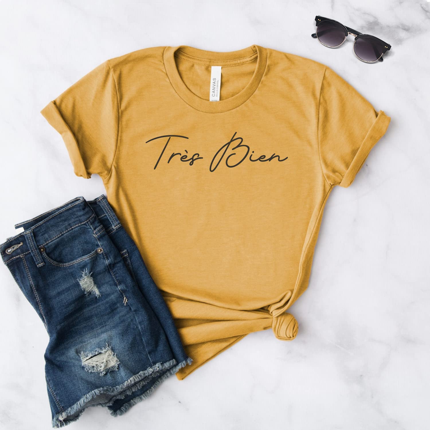 Tres Bien Shirt - French Saying T-Shirt - Softstyle Unisex Tee - Perfect Gift from France - Paris Inspired Casual Wear for Men & Women