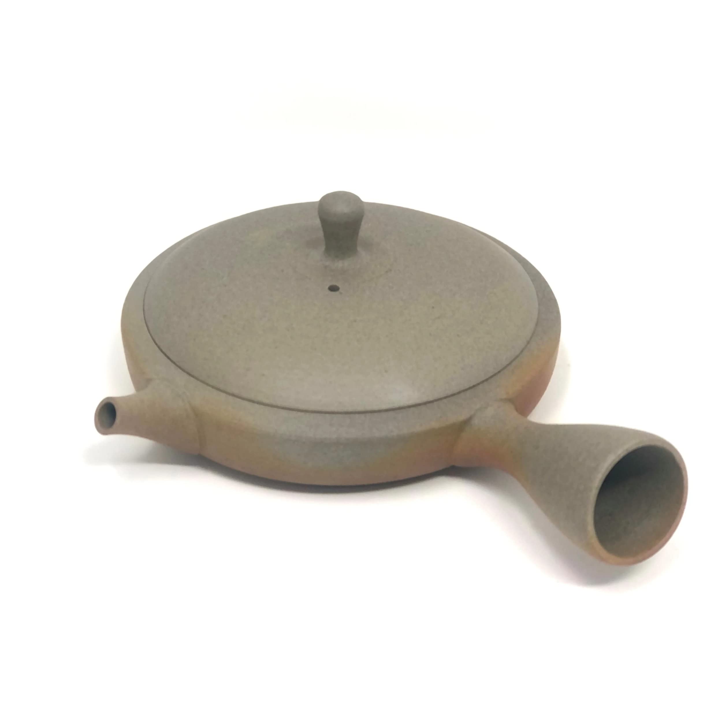 ARTEAO Flat Clay Teapot - Japanese Hiragata Kyusu Handcrafted in Japan - Perfect for Sencha, Gyokuro & Fukamushi Tea - Elegant Tea Ceremony & Daily Brewing Essential
