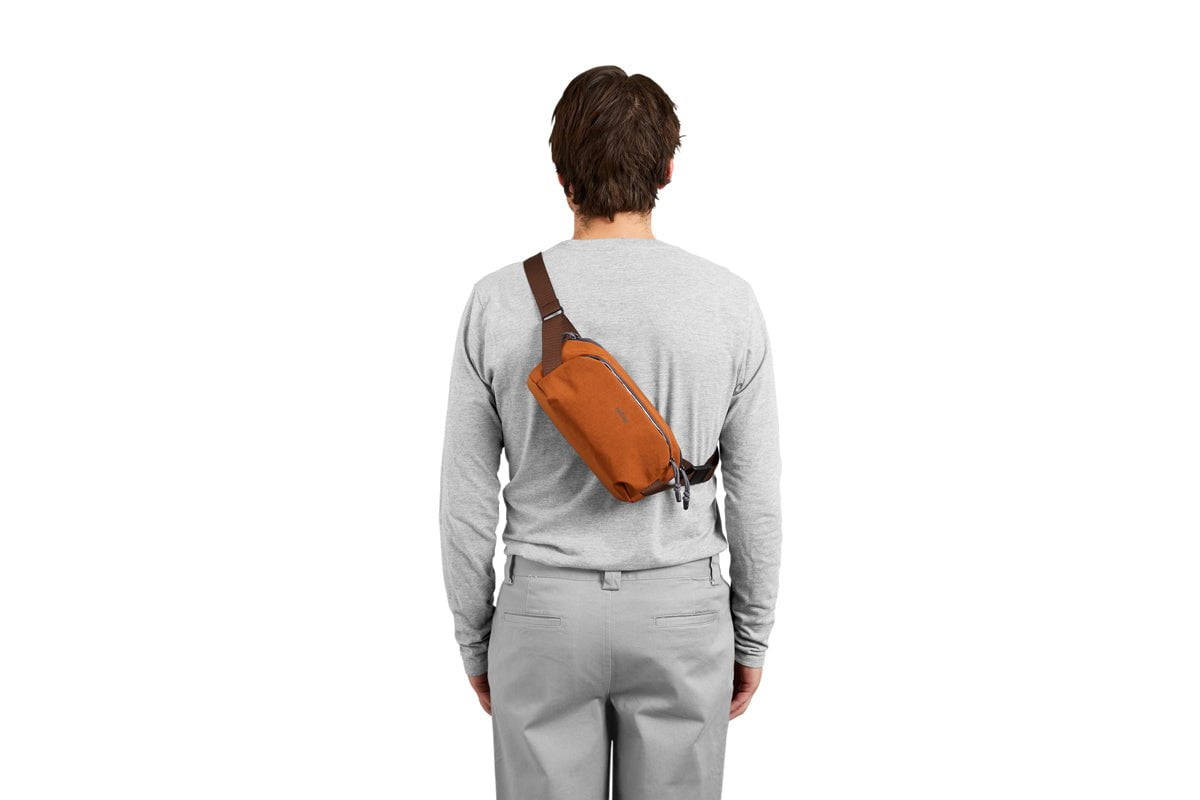 Bellroy Venture Ready Sling 2.5L Crossbody Bag - Lightweight & Water-Resistant Travel Pack for Men & Women - Perfect for Hiking, Commuting & Everyday Carry